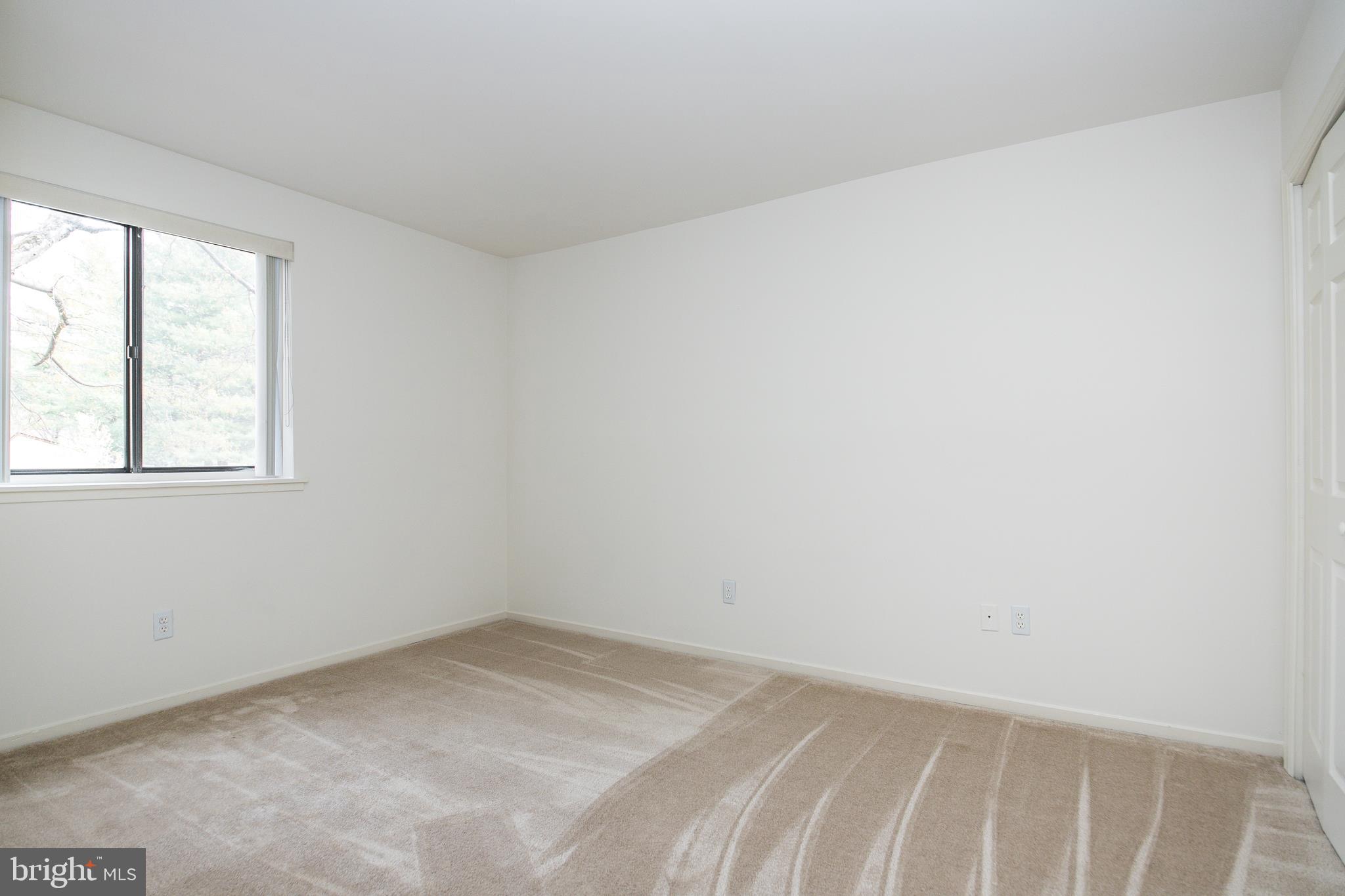 BENTANA PARK - Residential Lease