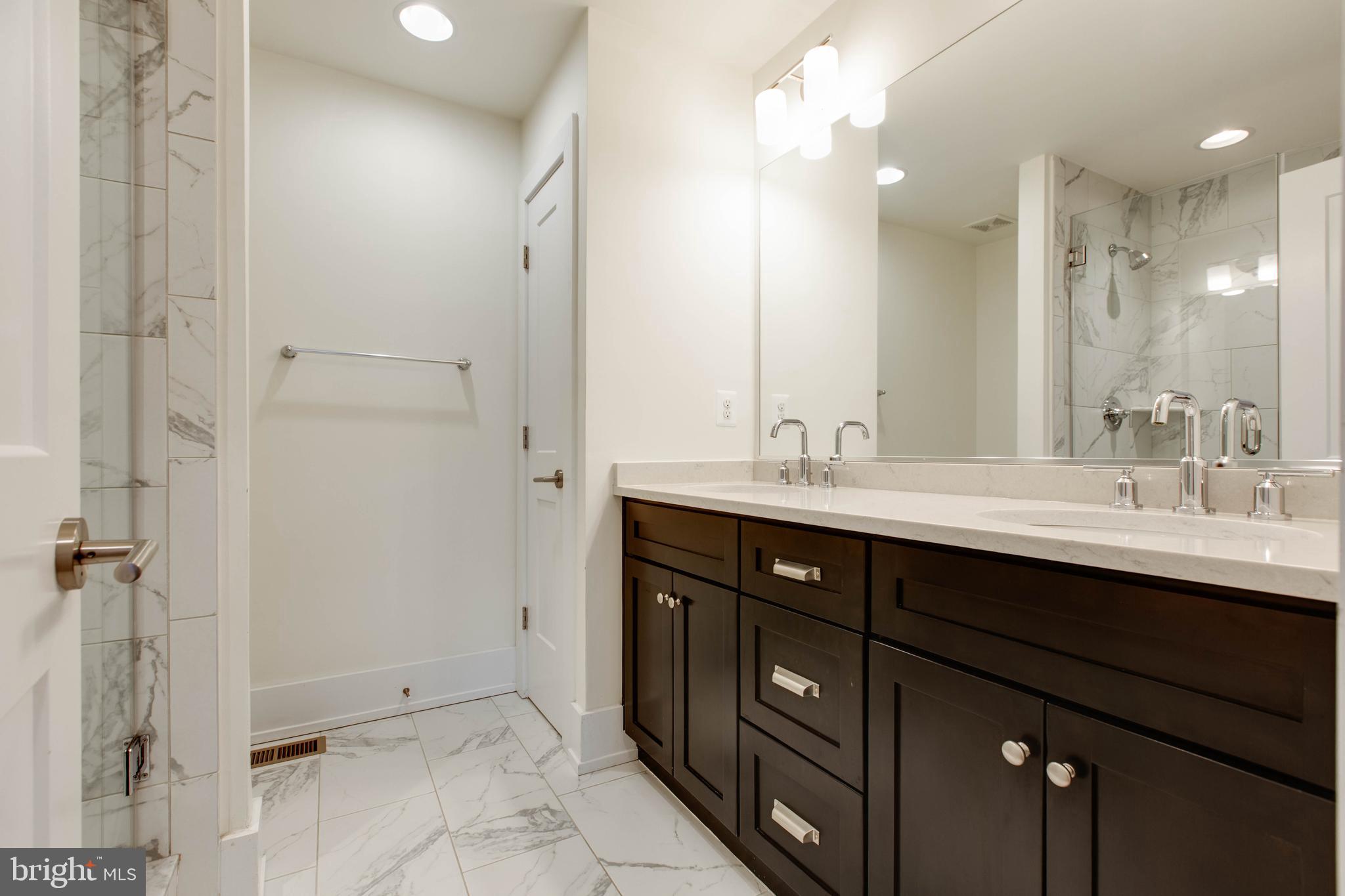 REDFERN ROW - Residential Lease