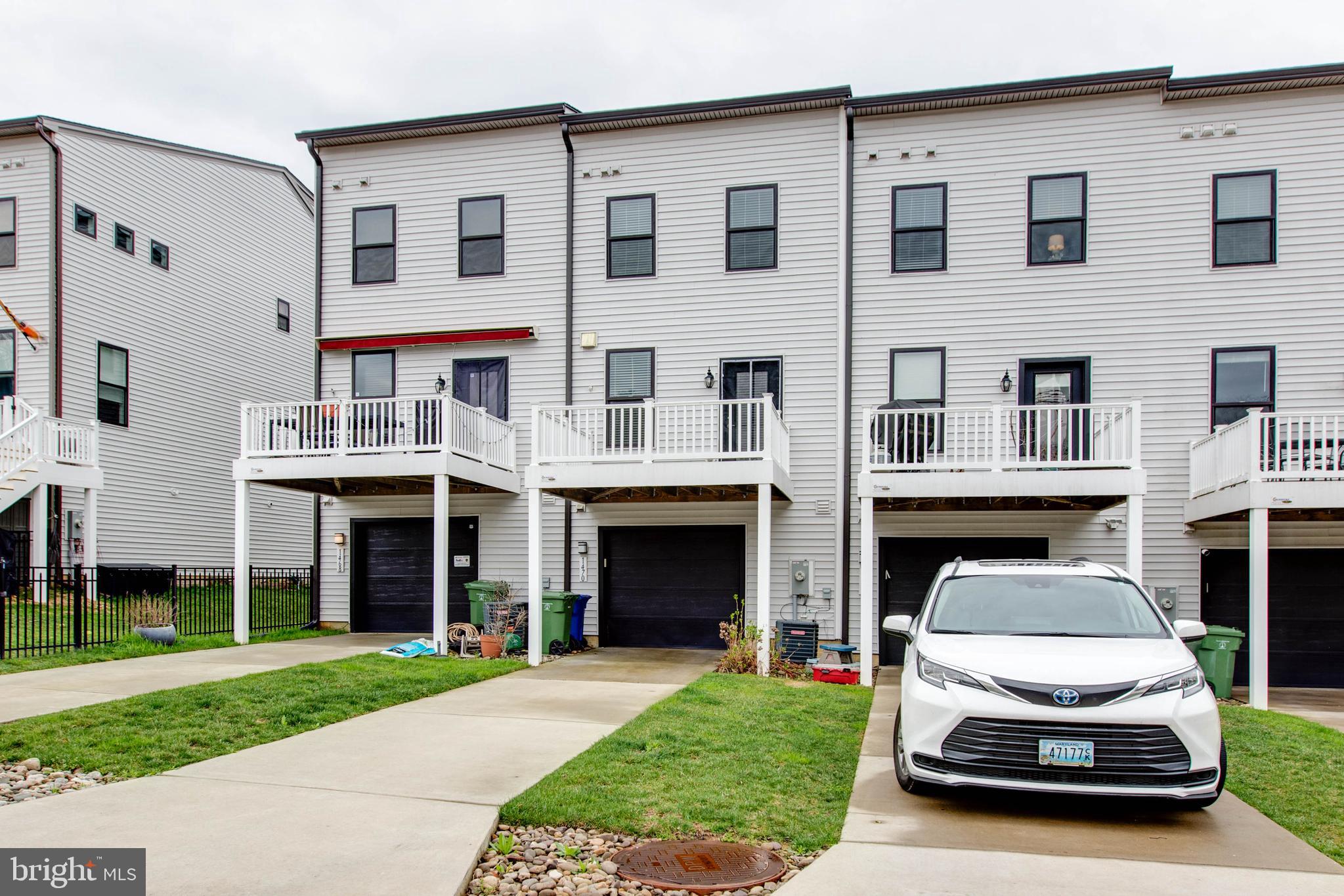 REDFERN ROW - Residential Lease