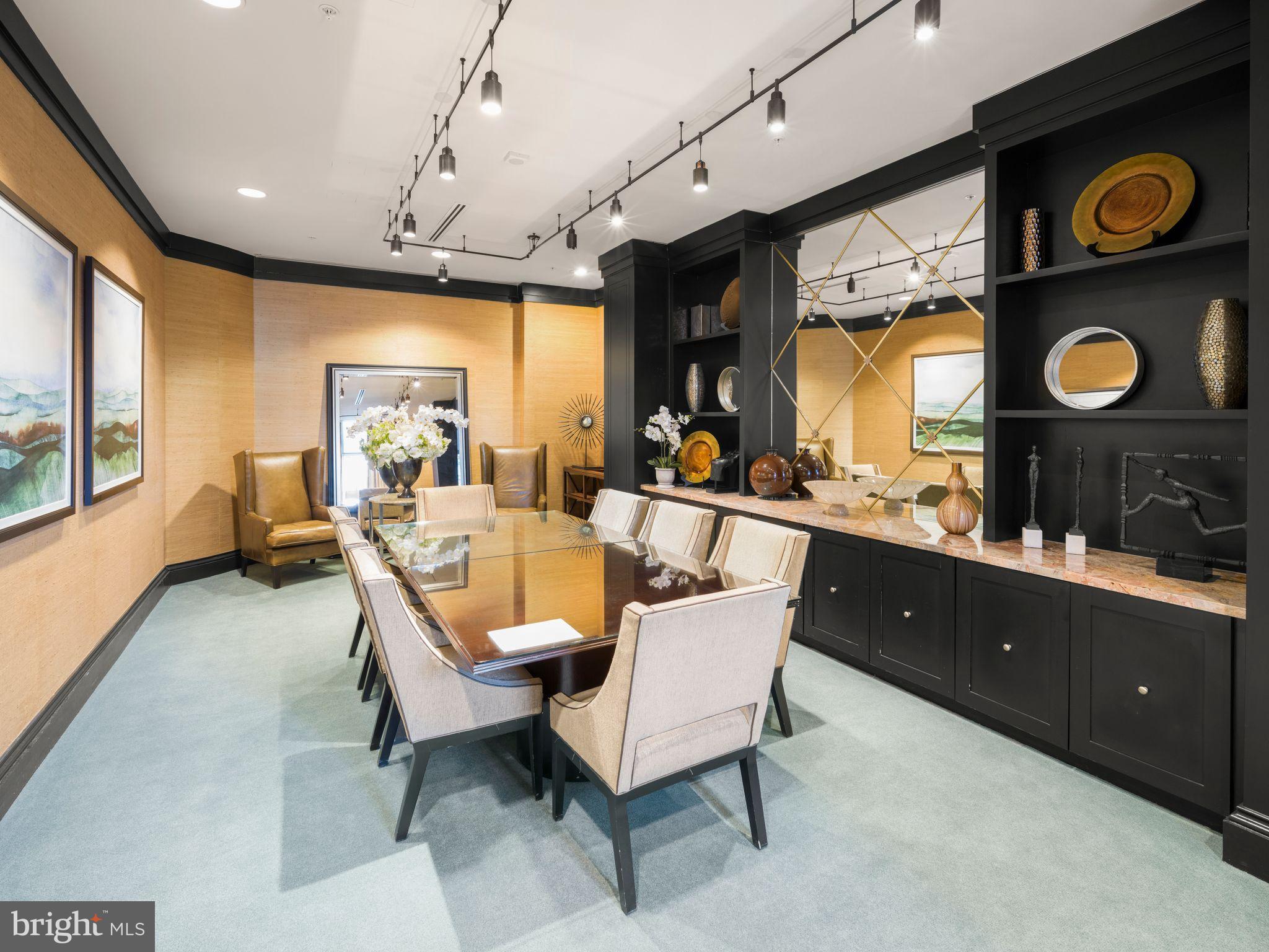 ONE PARK CREST CONDOMINIUM - Residential