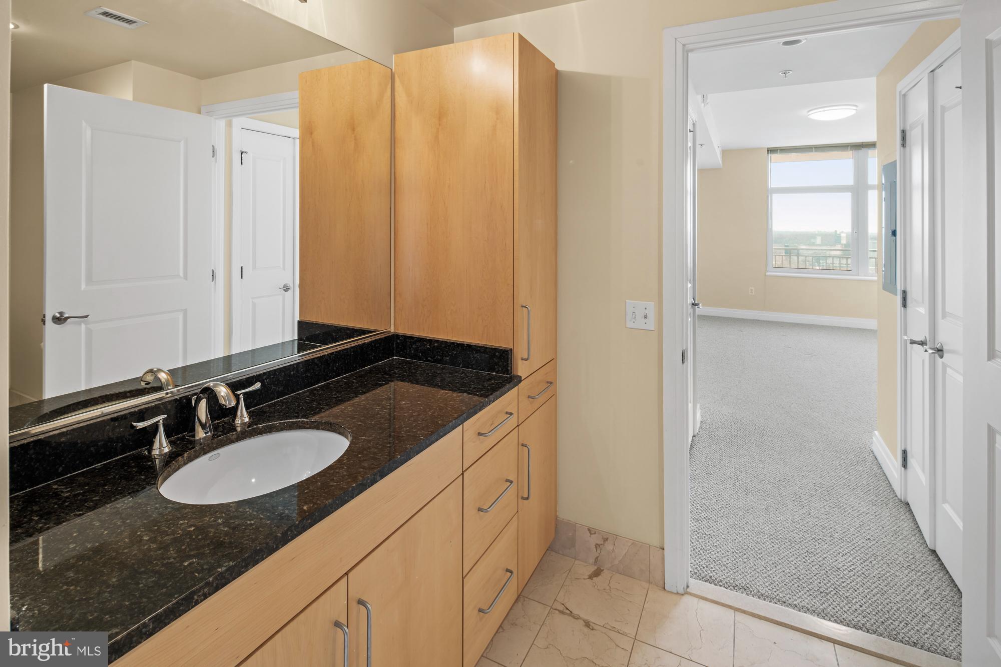 ONE PARK CREST CONDOMINIUM - Residential