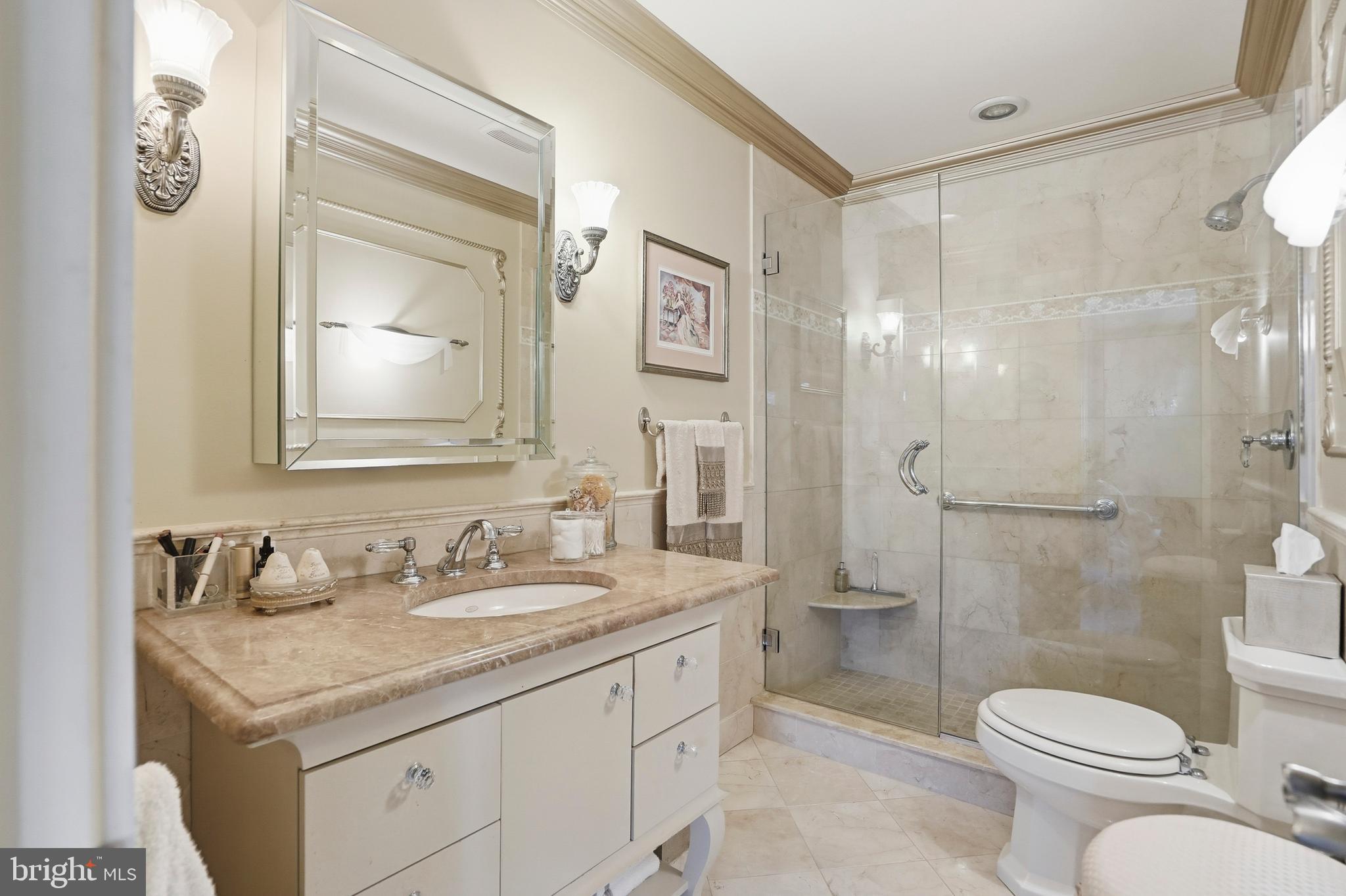 TWIN RIDGE APARTMENTS - Residential