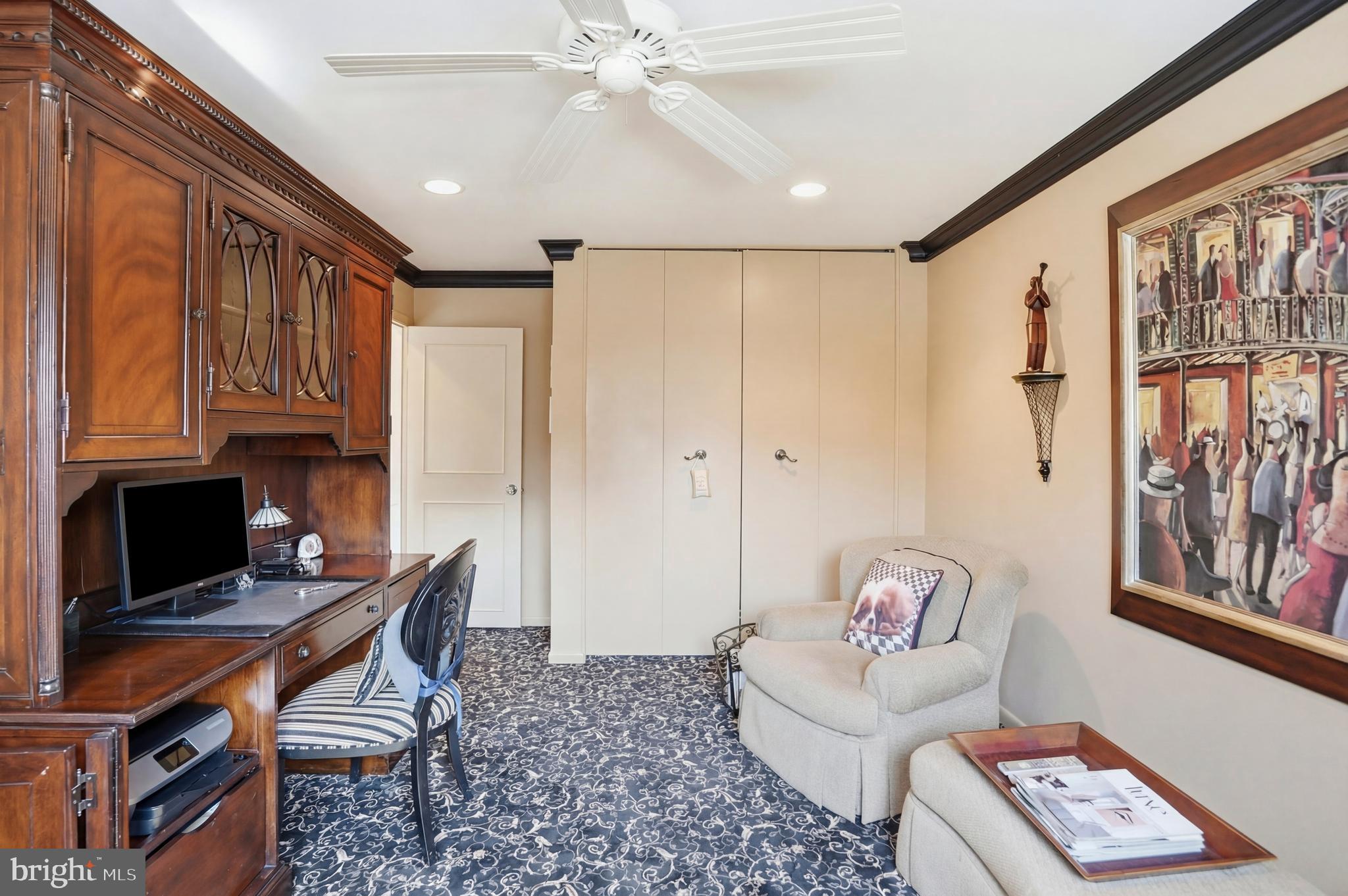 TWIN RIDGE APARTMENTS - Residential