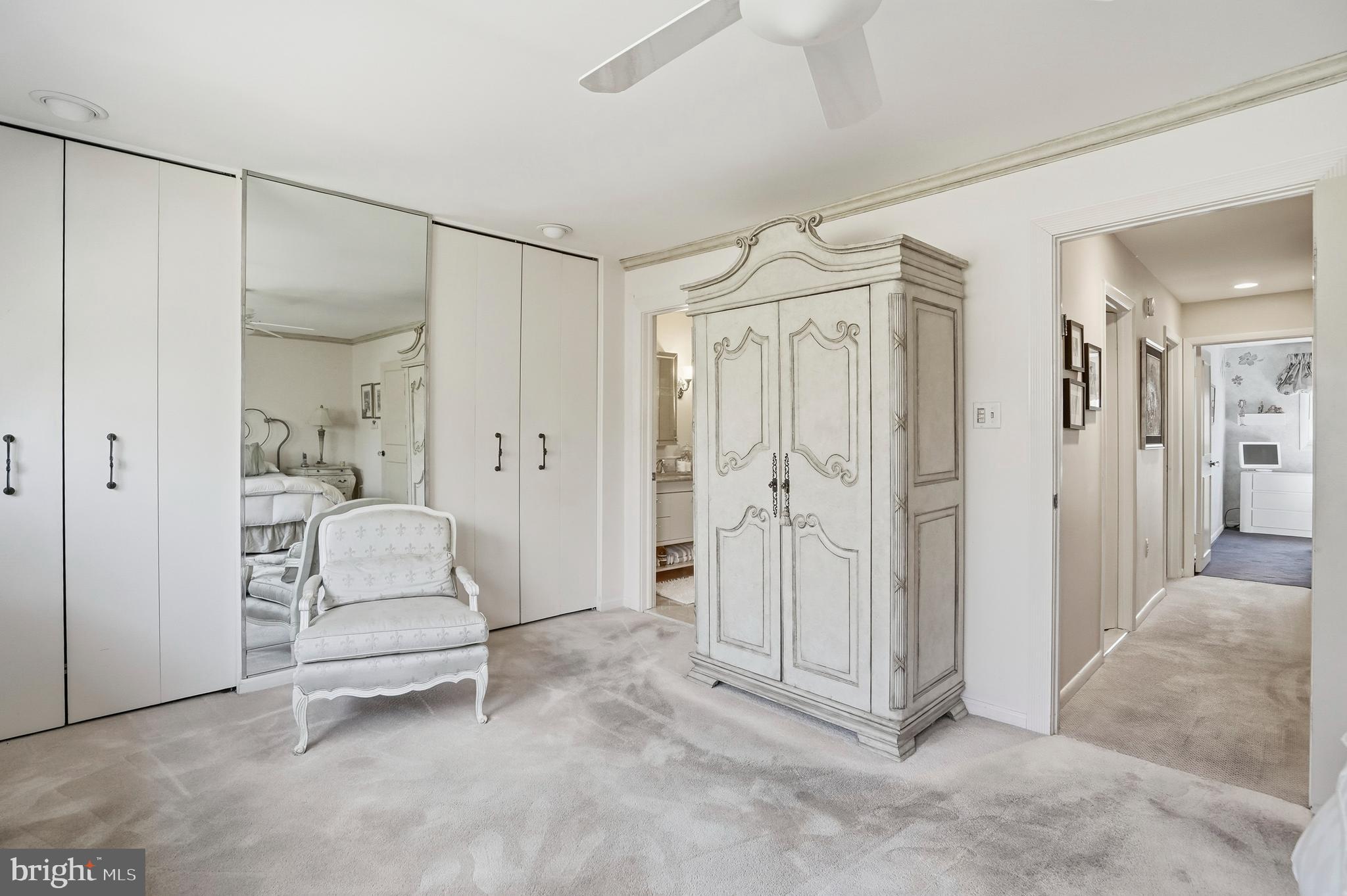 TWIN RIDGE APARTMENTS - Residential