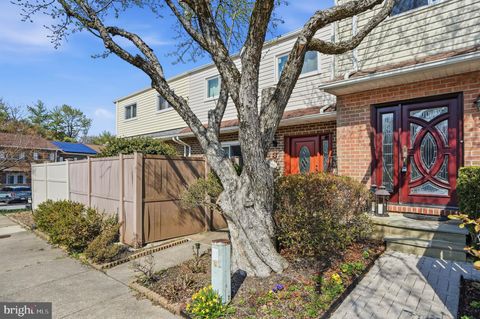 5 COLUMBINE COURT BALTIMORE MD 21209