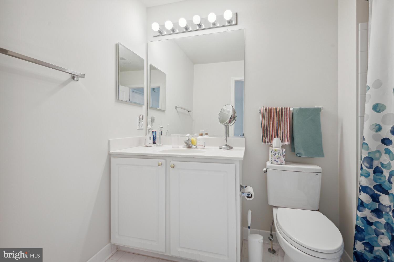 KING FARM BAILEYS COMMON - Residential