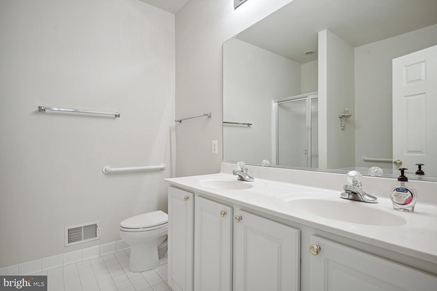 KING FARM BAILEYS COMMON - Residential