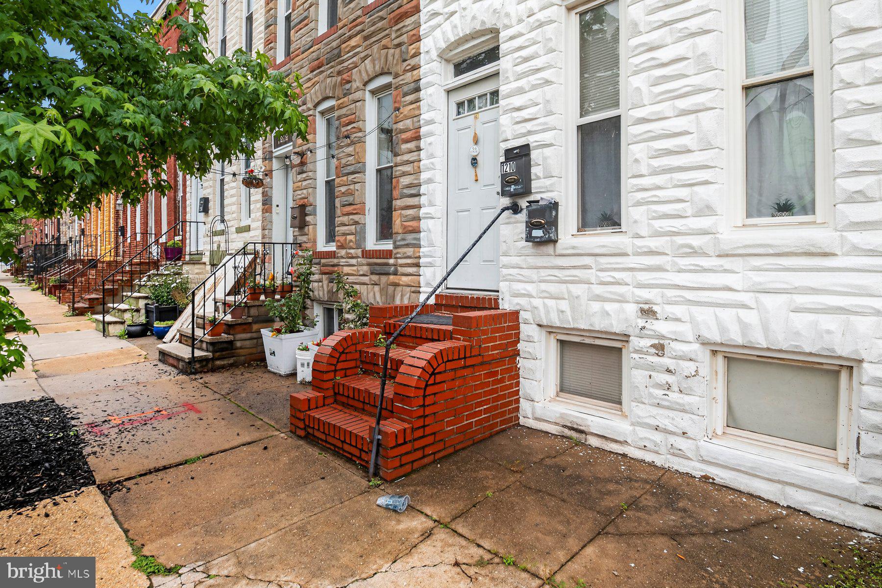 1210 W CROSS STREET W
