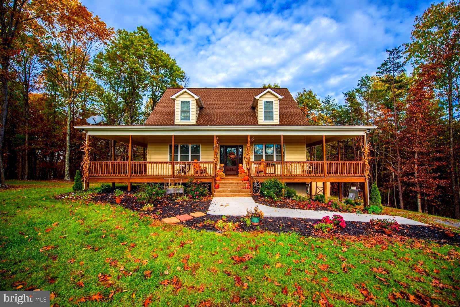 ROUND TOP ESTATES - Residential