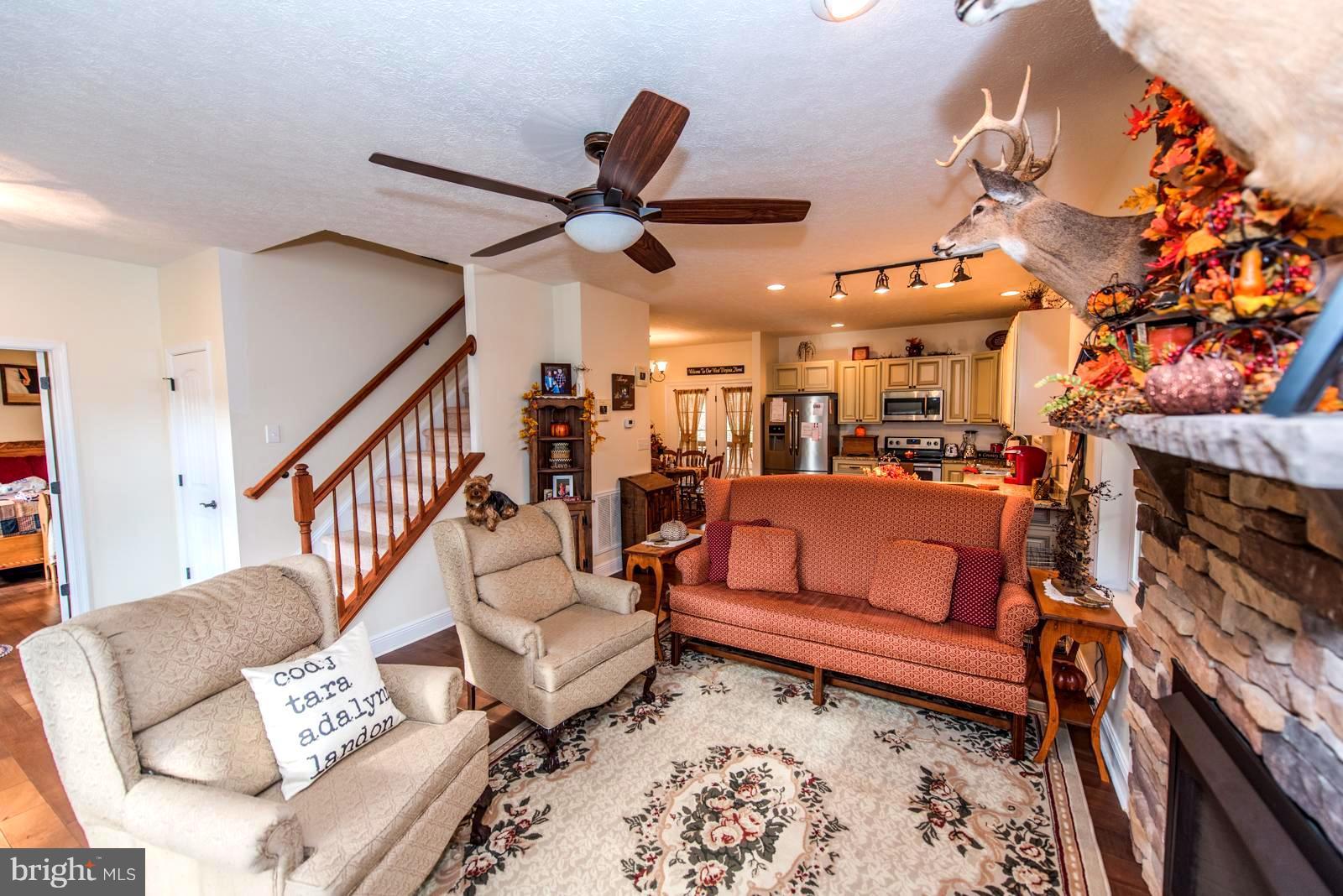 ROUND TOP ESTATES - Residential