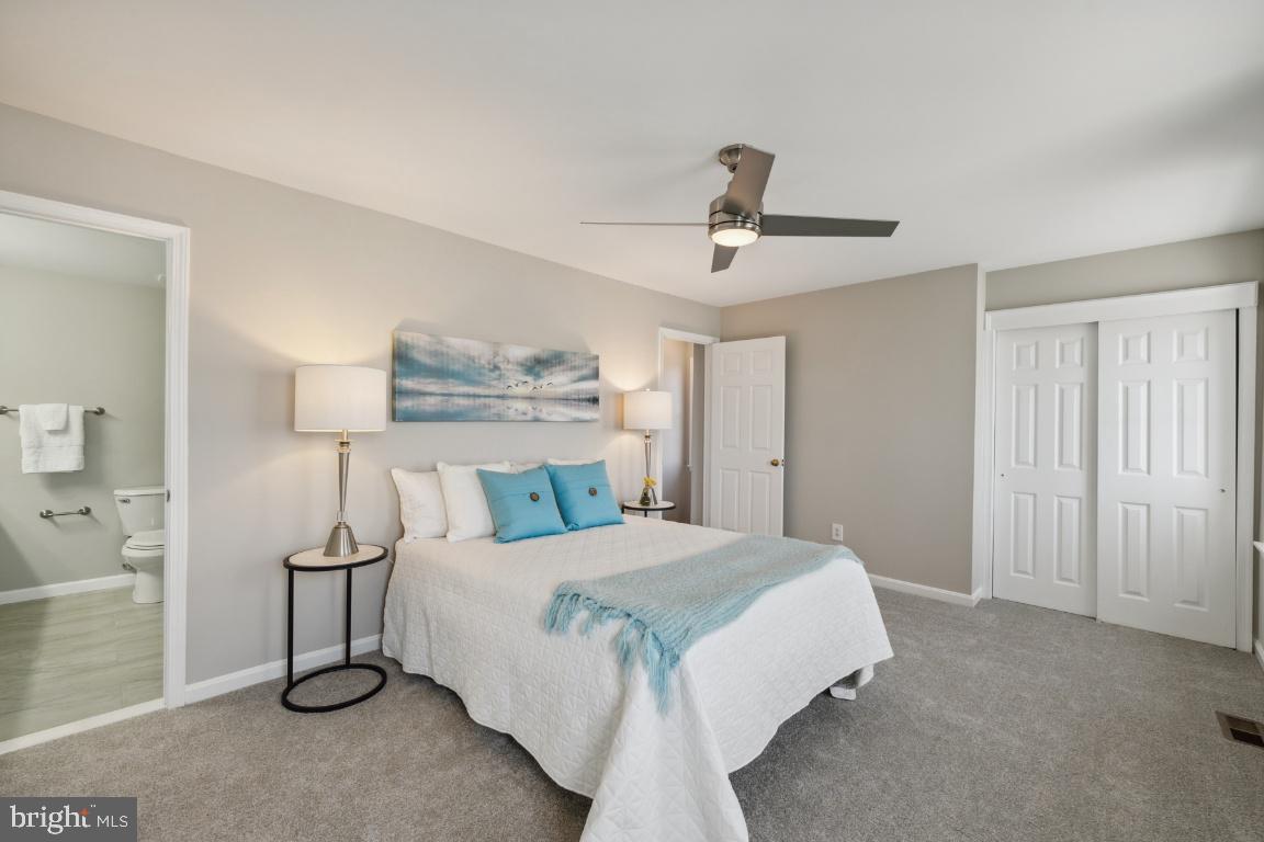 OAKBOROUGH SQUARE - Residential