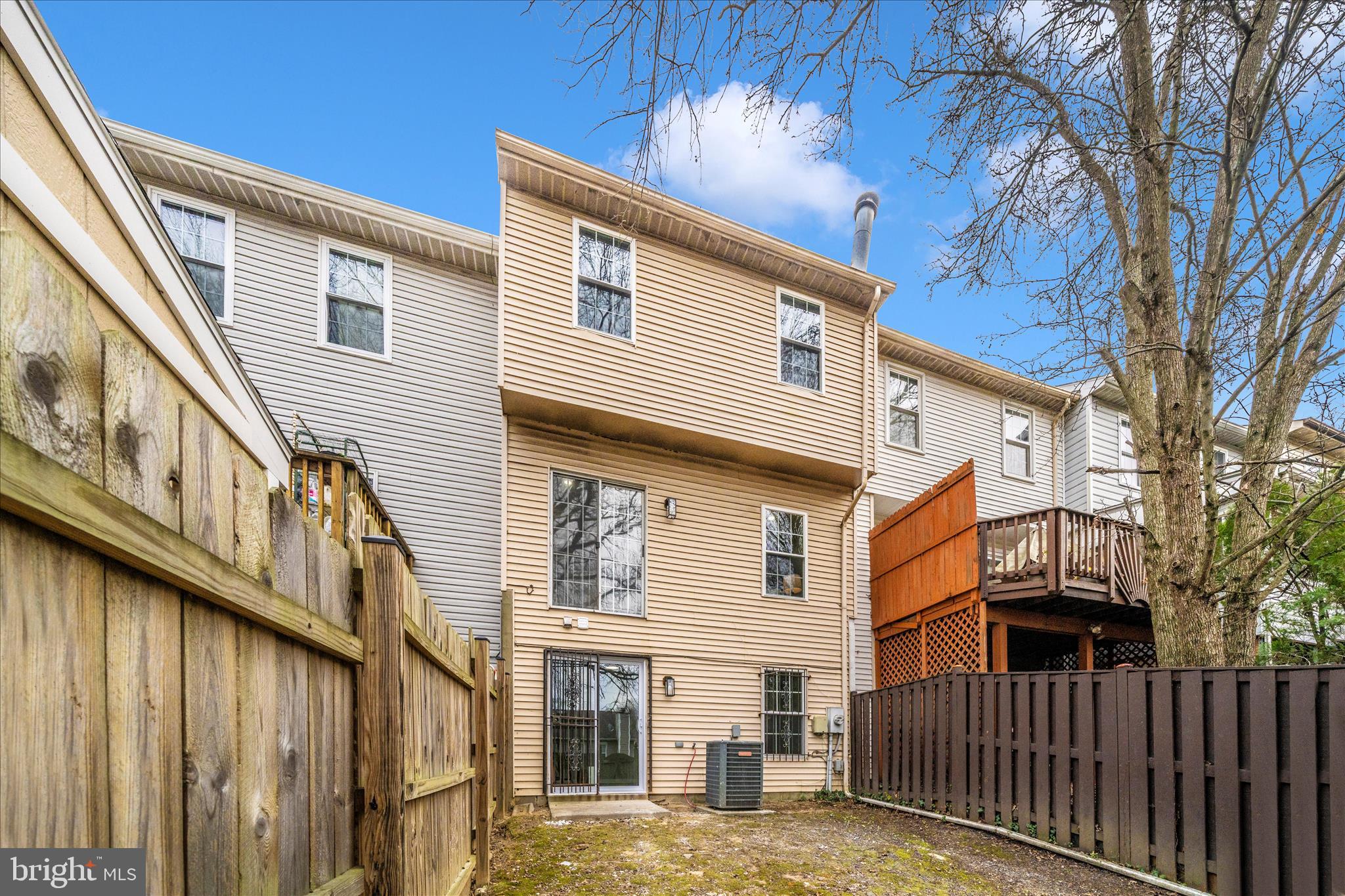 CAPITOL HEIGHTS - Residential