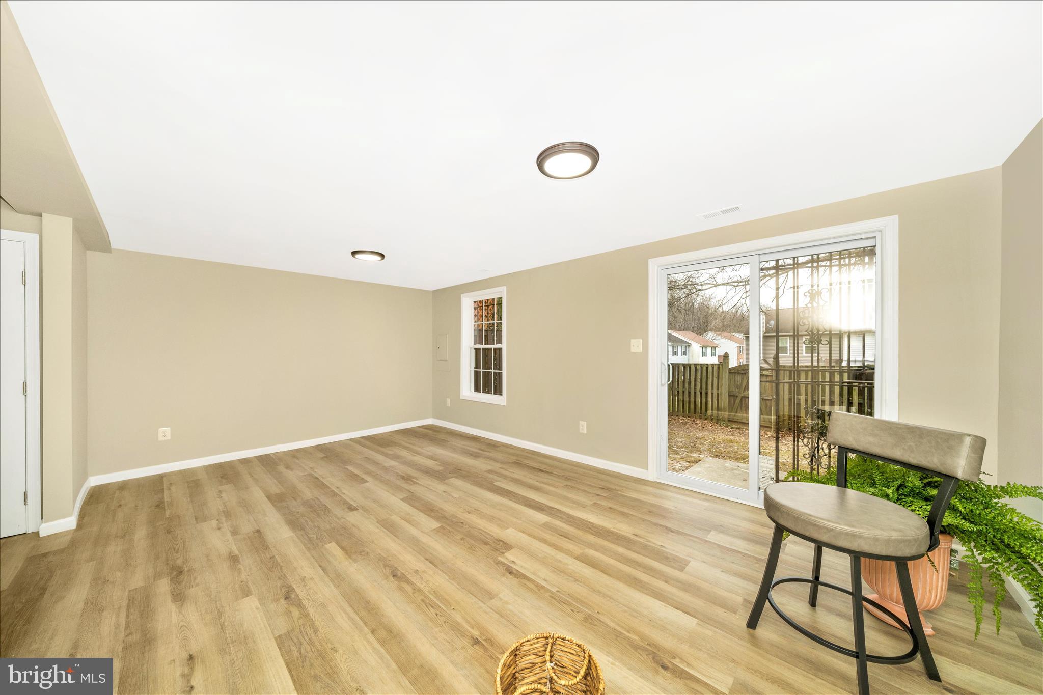 CAPITOL HEIGHTS - Residential