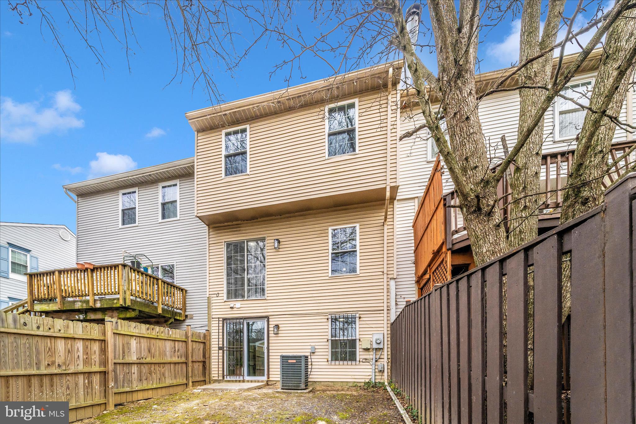 CAPITOL HEIGHTS - Residential