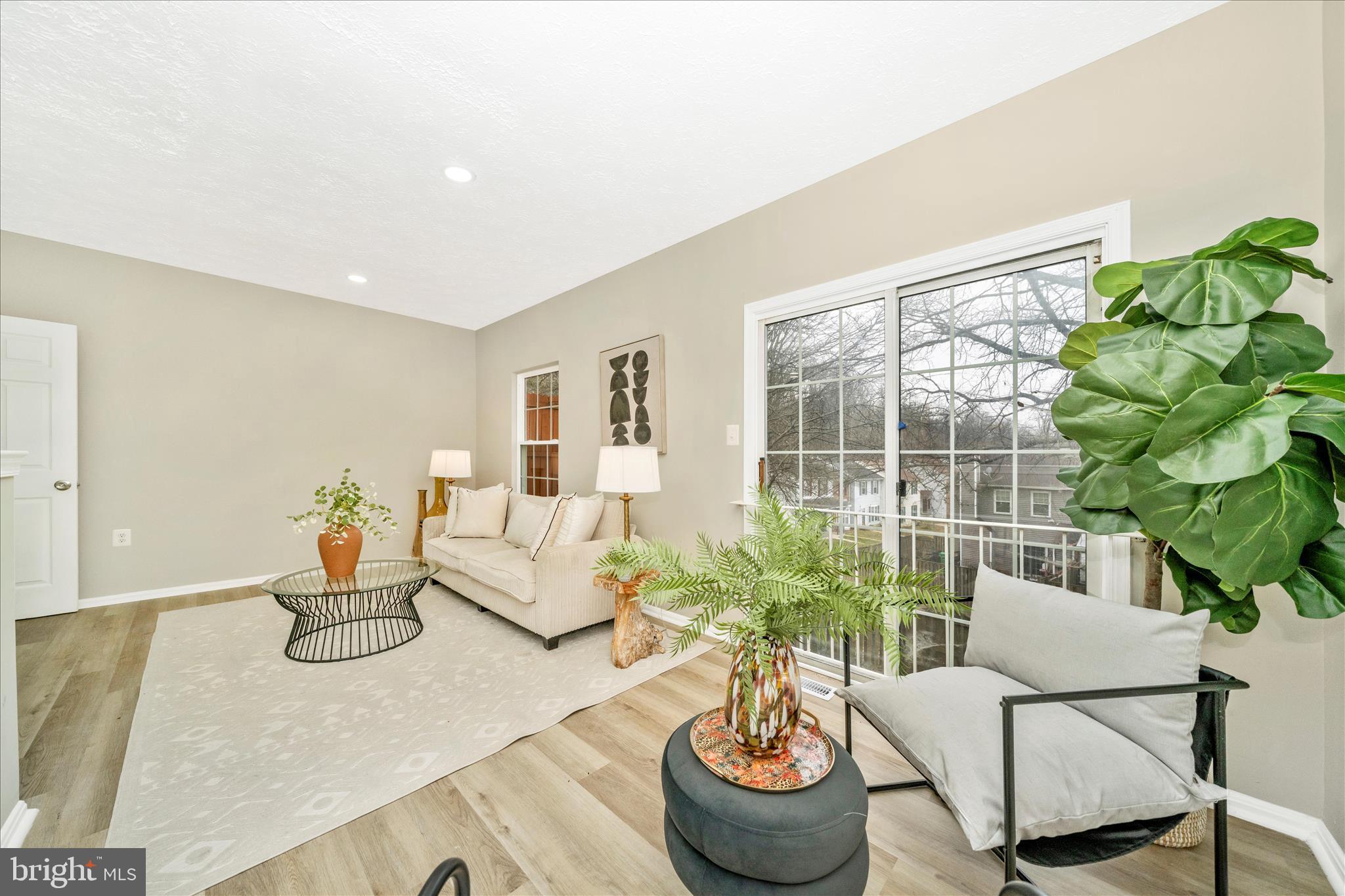 CAPITOL HEIGHTS - Residential