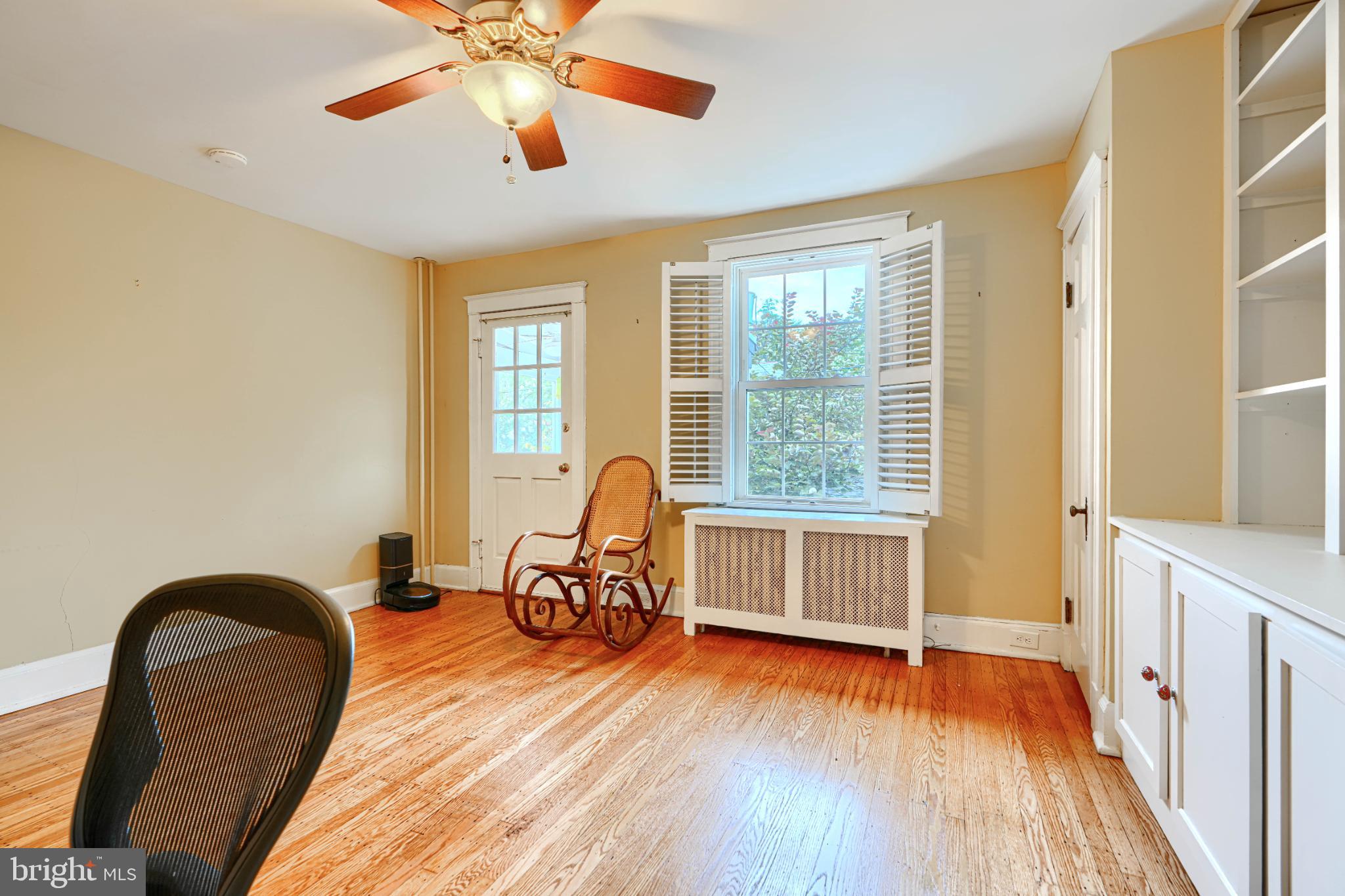 OAKENSHAWE - Residential