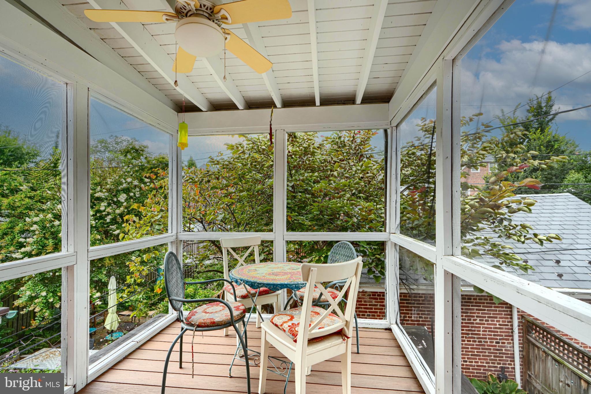 OAKENSHAWE - Residential