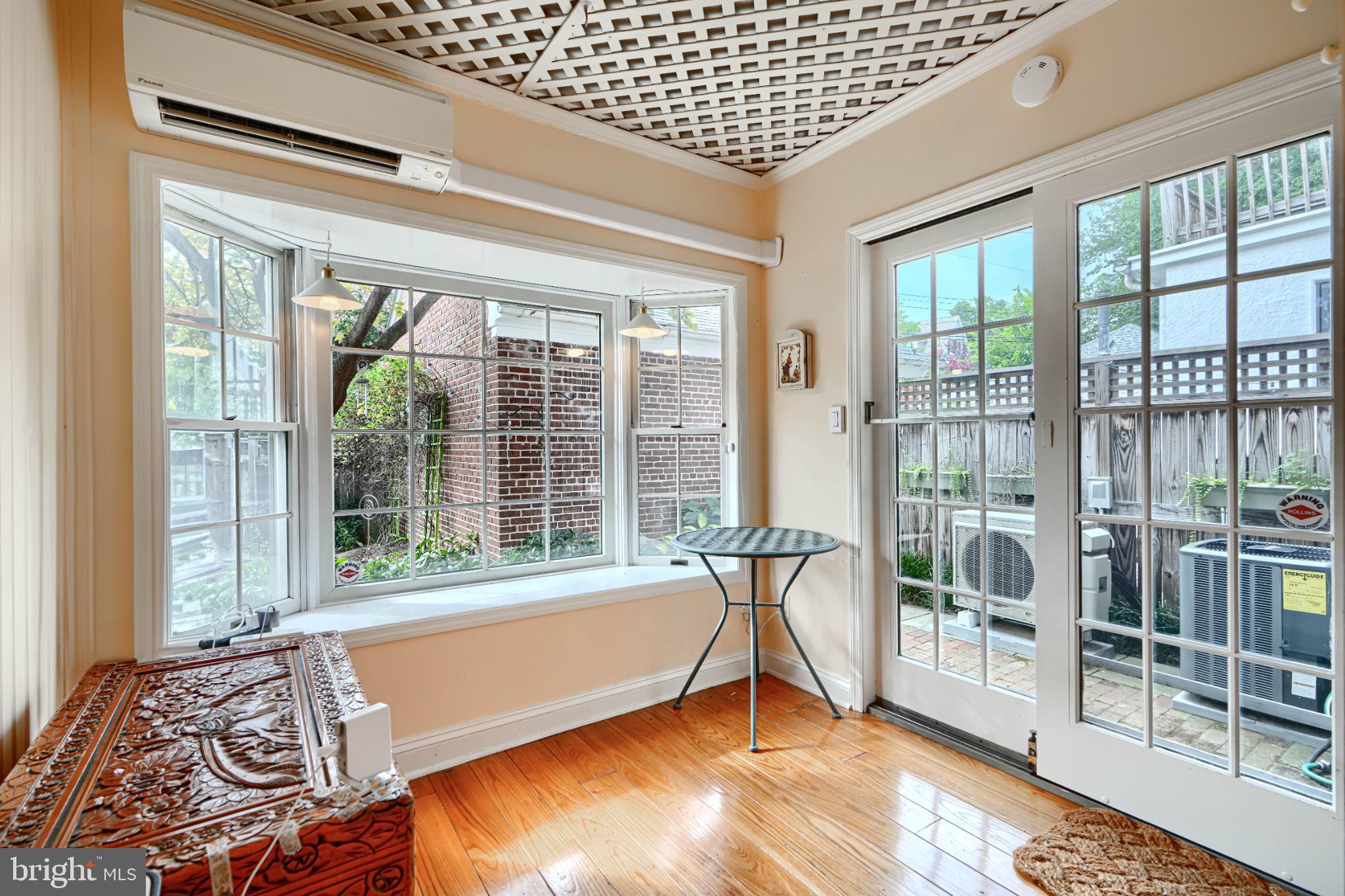 OAKENSHAWE - Residential