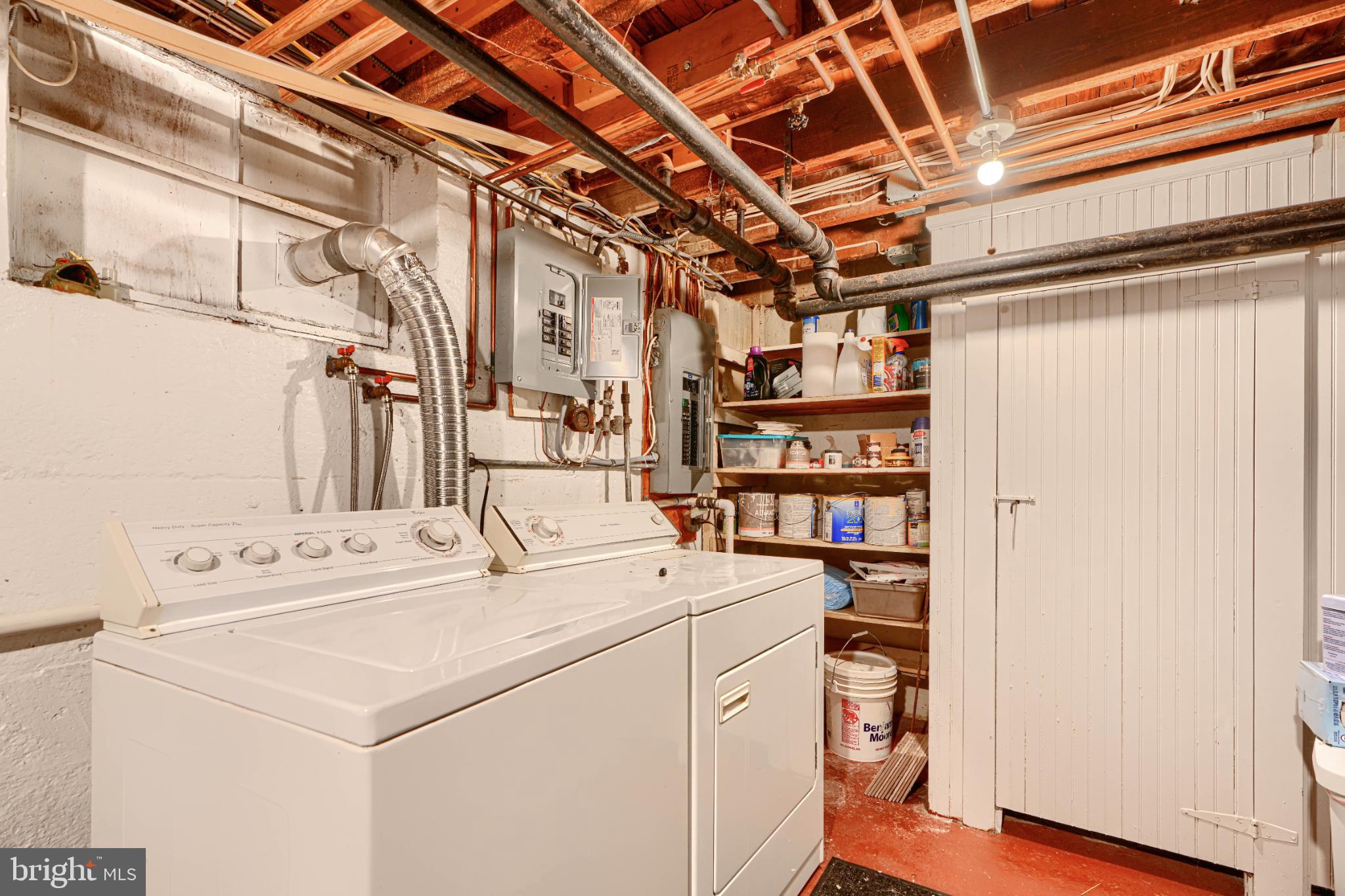 OAKENSHAWE - Residential