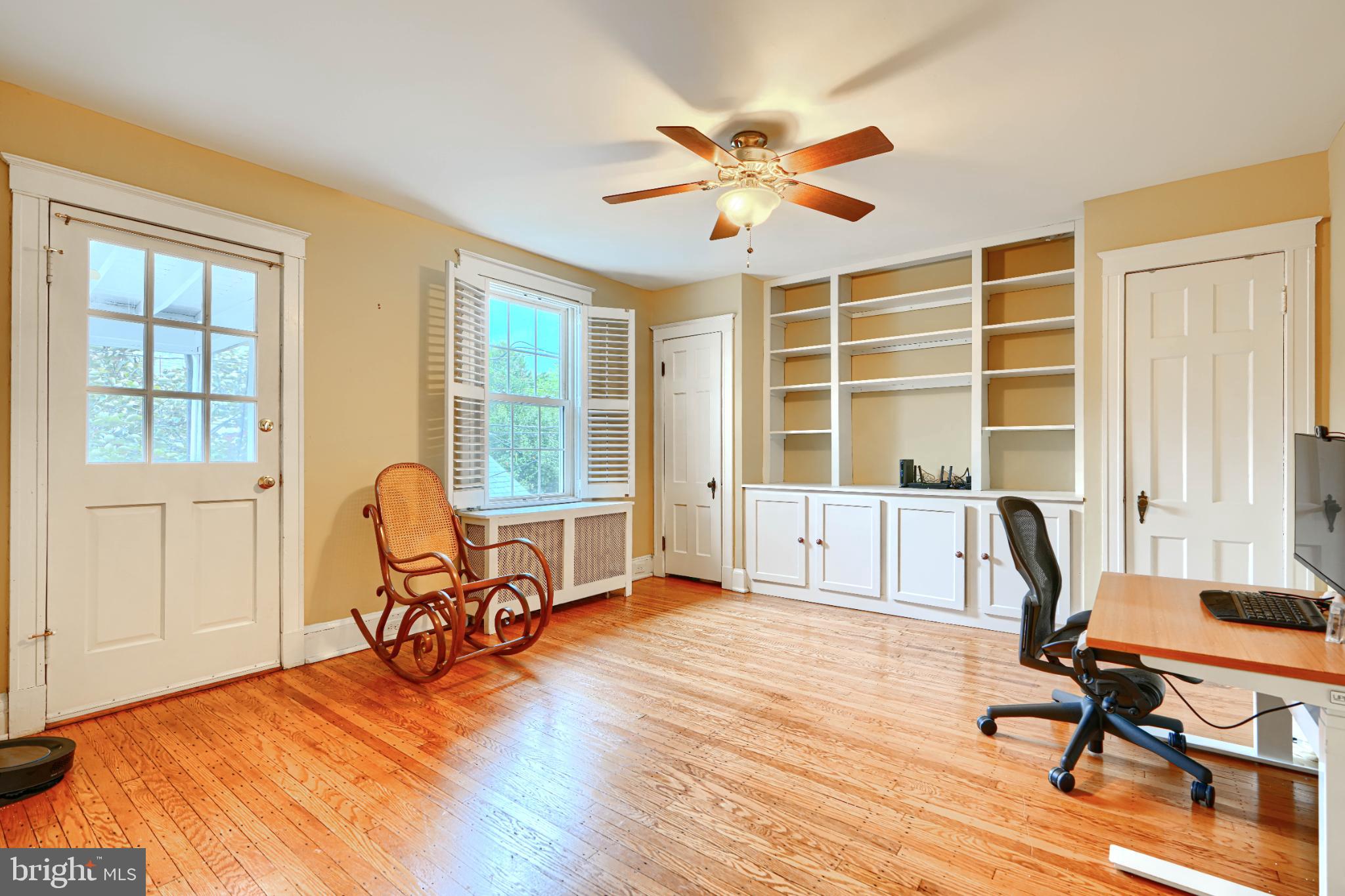 OAKENSHAWE - Residential