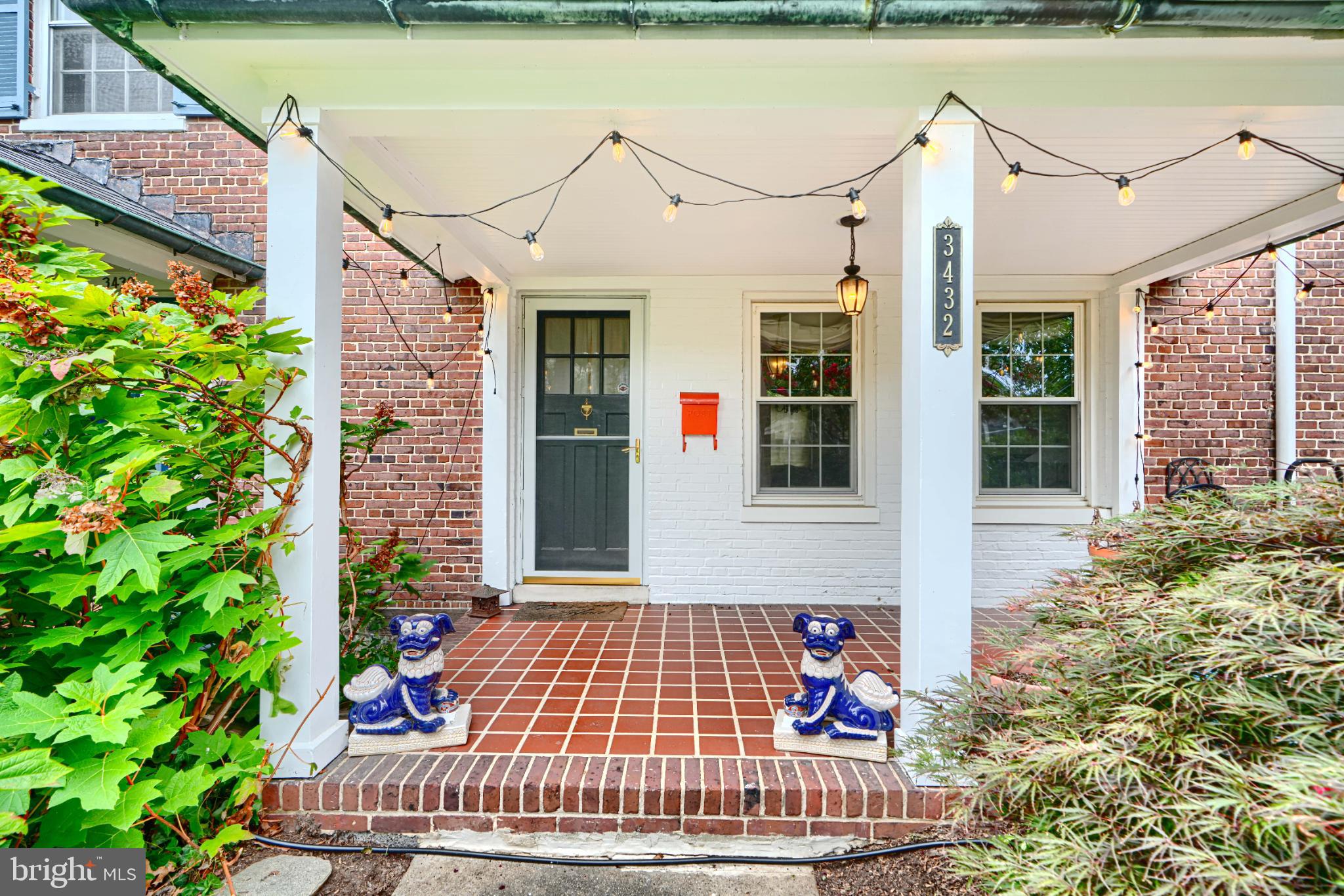 OAKENSHAWE - Residential