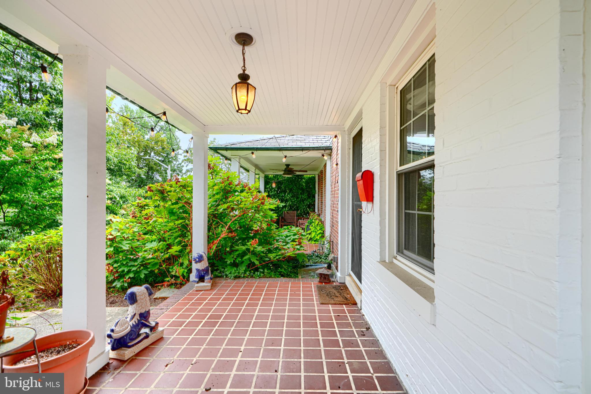 OAKENSHAWE - Residential