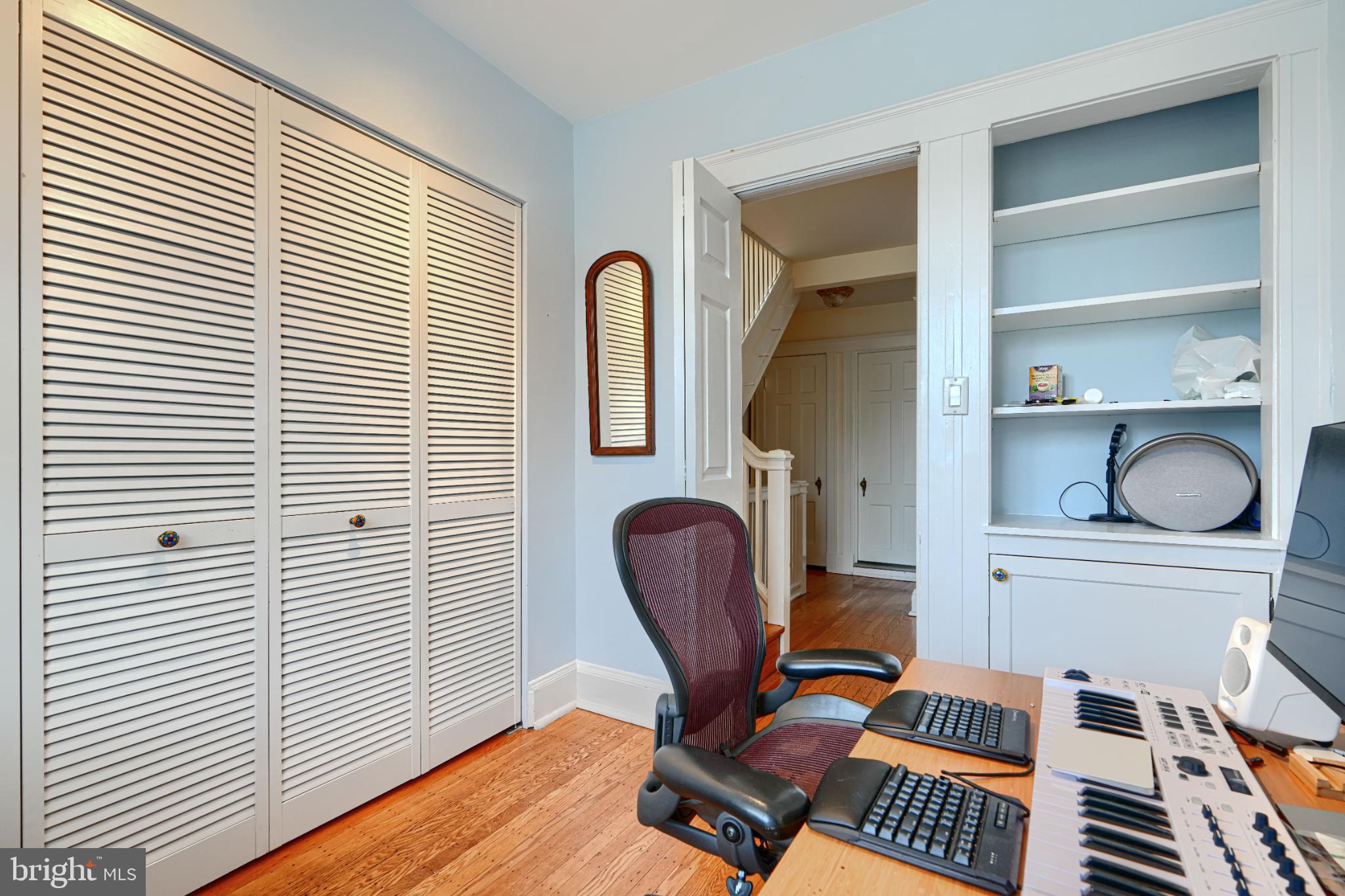 OAKENSHAWE - Residential