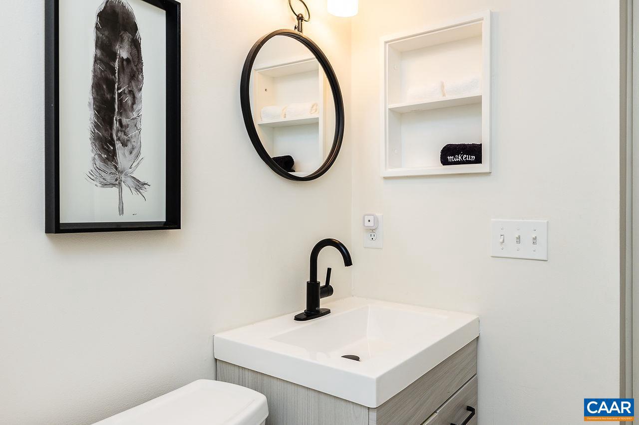 WINTERGREEN RESORT - Residential