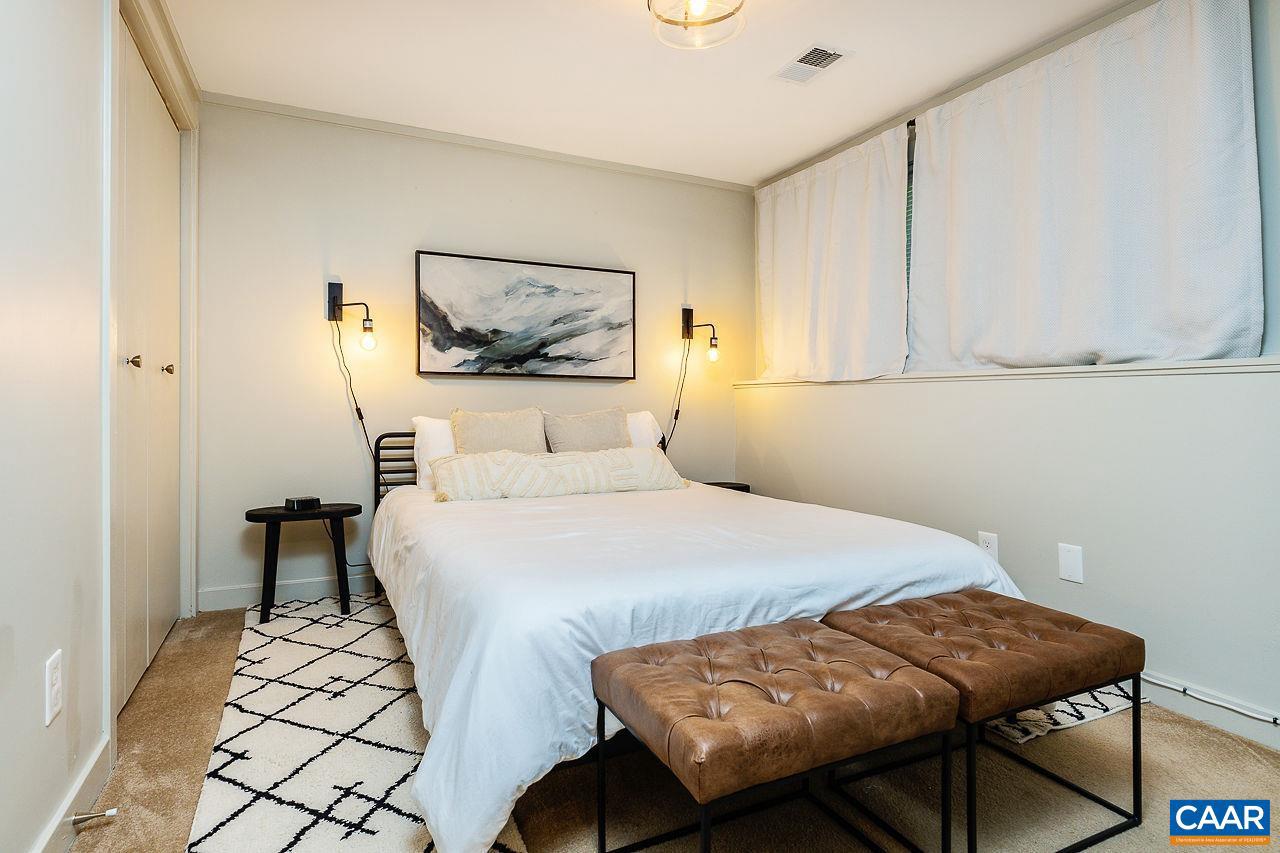 WINTERGREEN RESORT - Residential