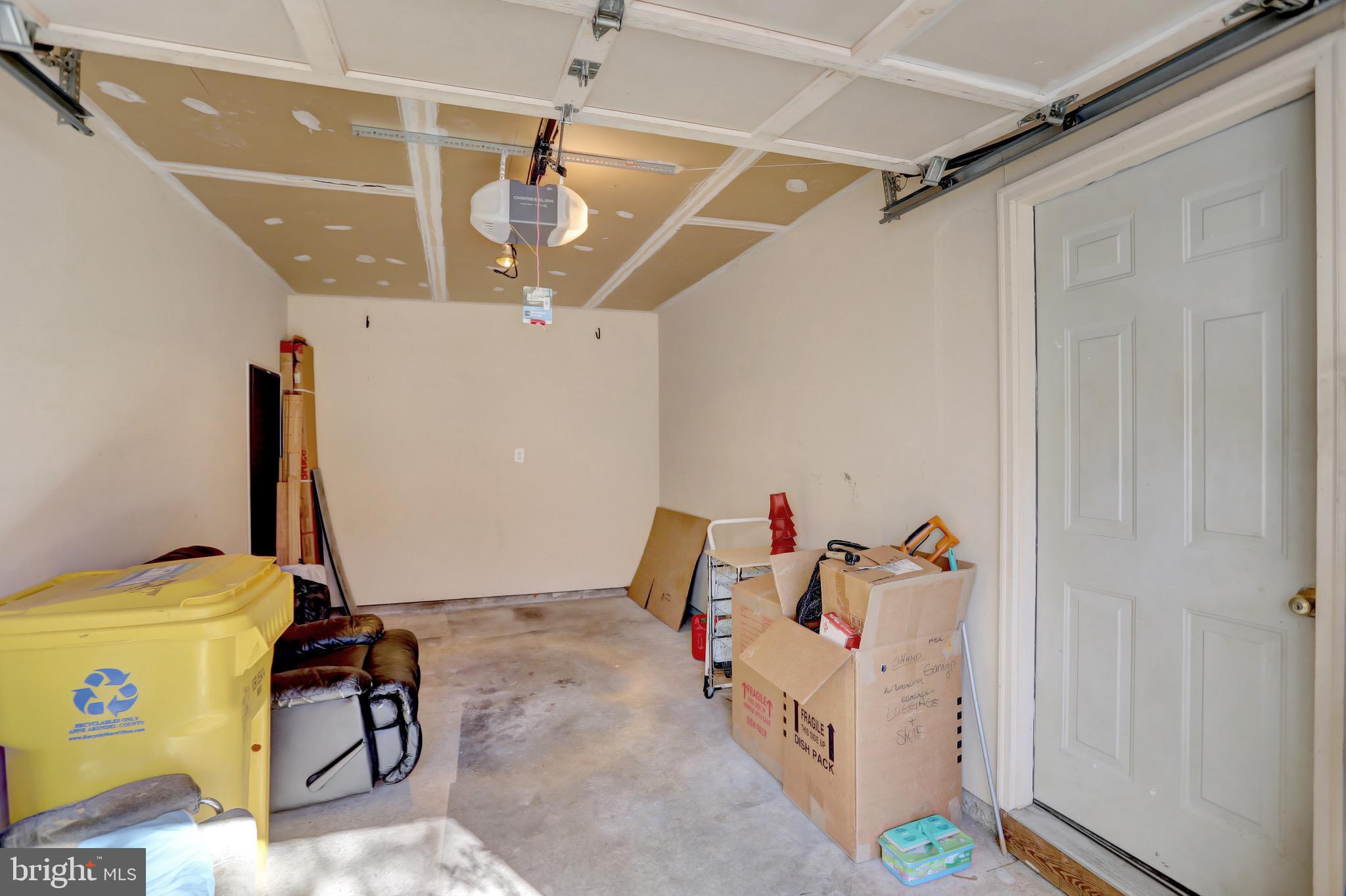 SEVEN OAKS - Residential