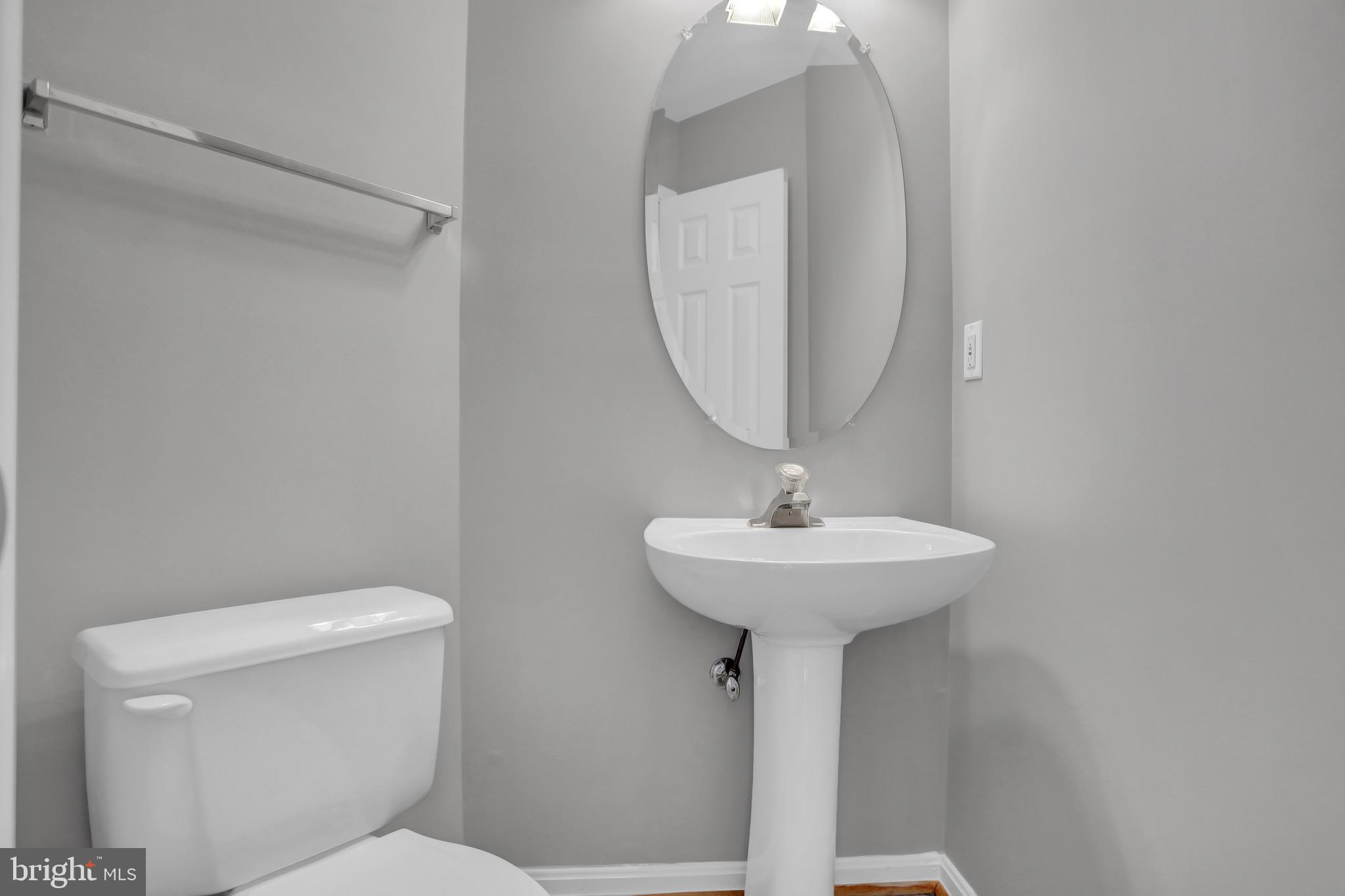 SEVEN OAKS - Residential