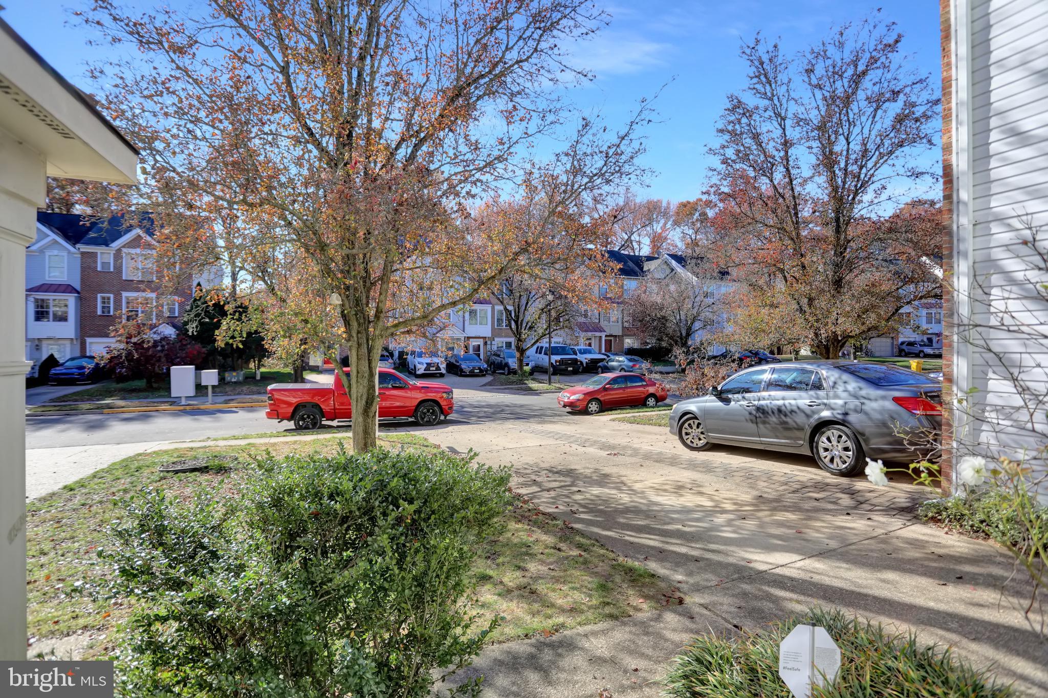 SEVEN OAKS - Residential