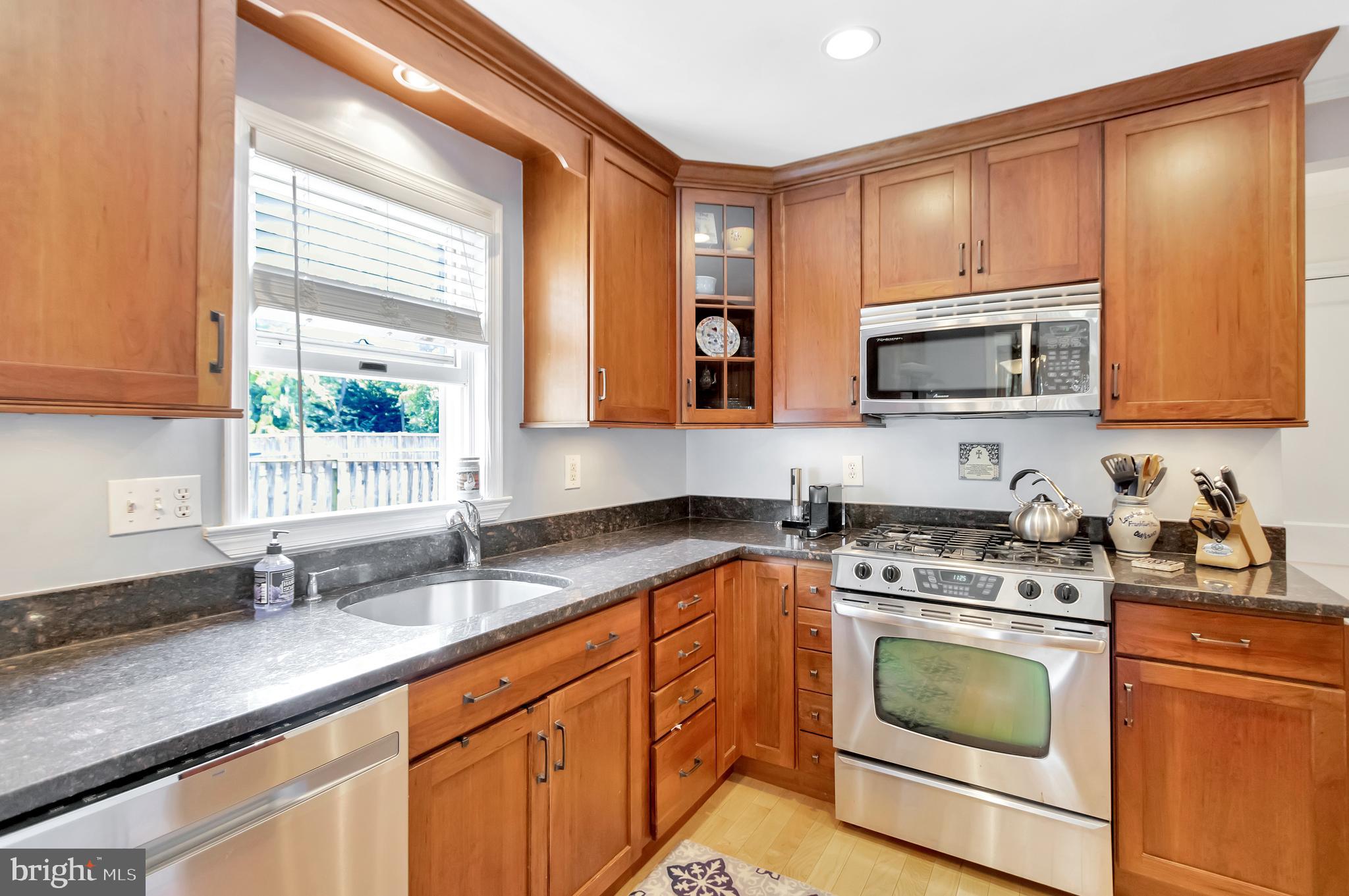 BEL AIR - Residential