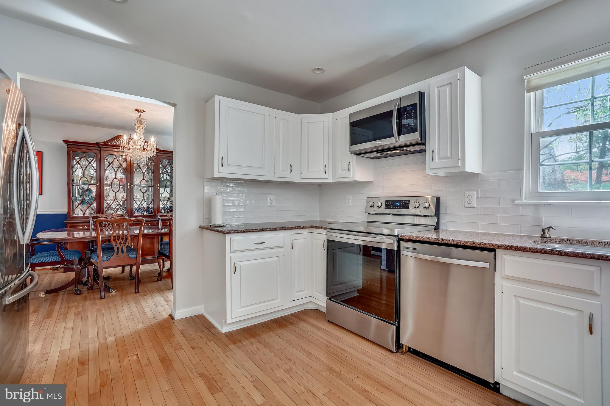 SIGNAL HILL - Residential