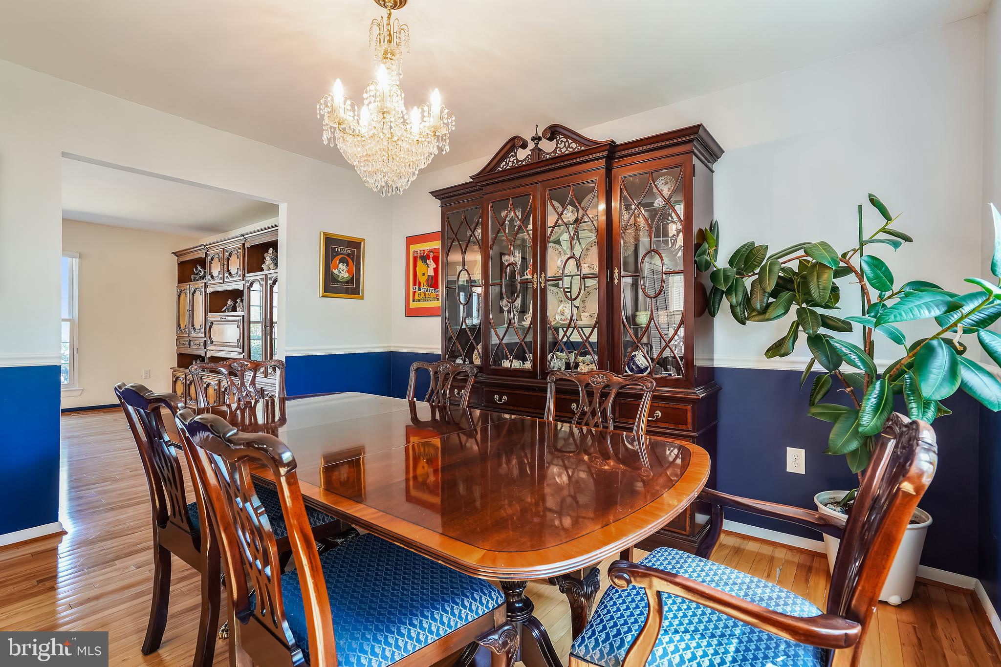 SIGNAL HILL - Residential