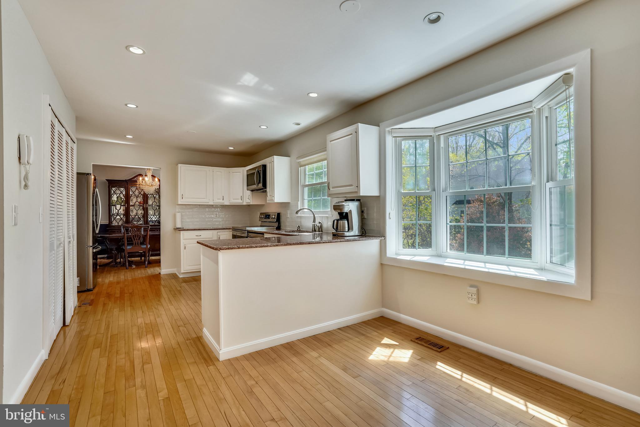 SIGNAL HILL - Residential