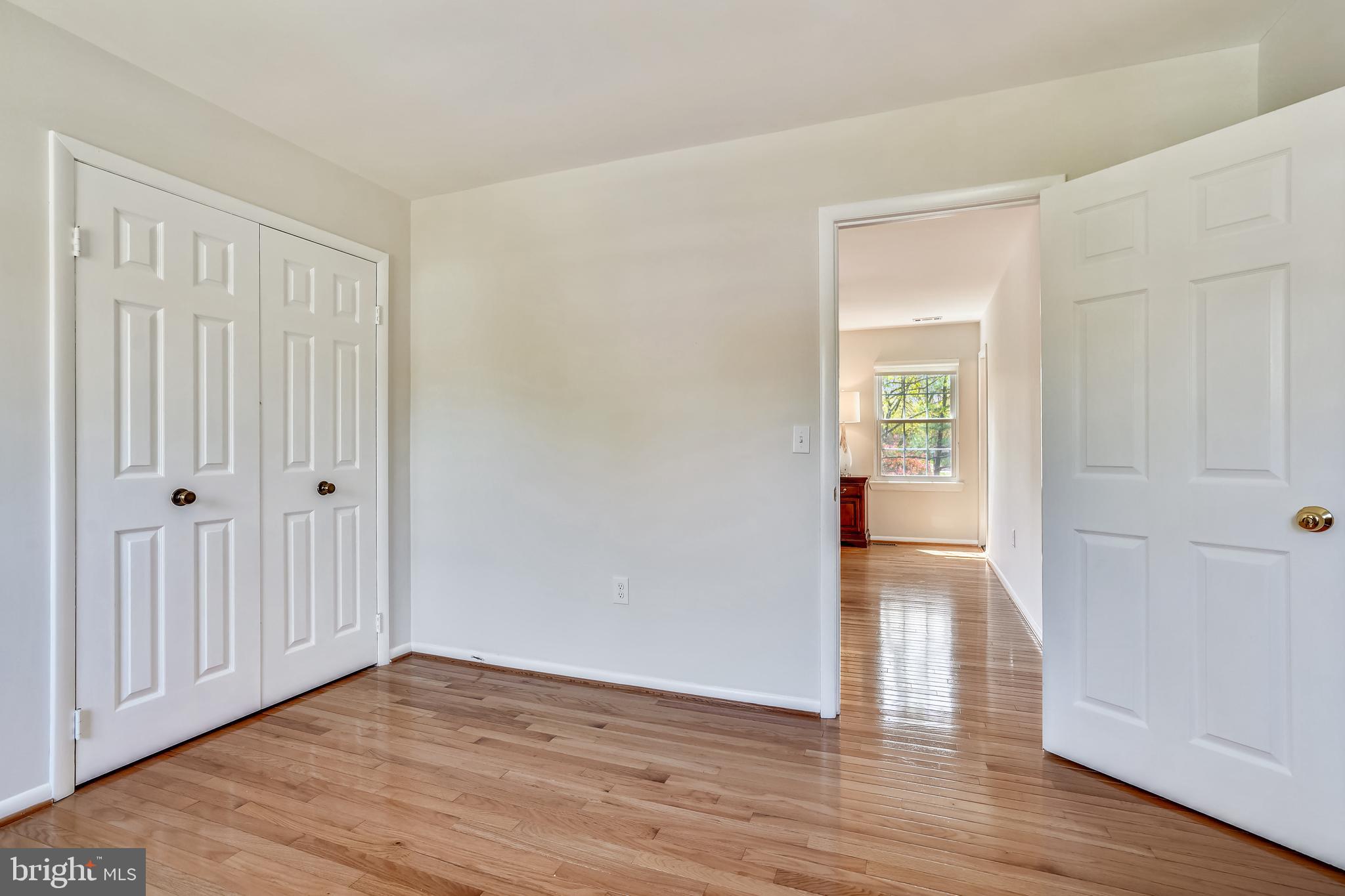 SIGNAL HILL - Residential