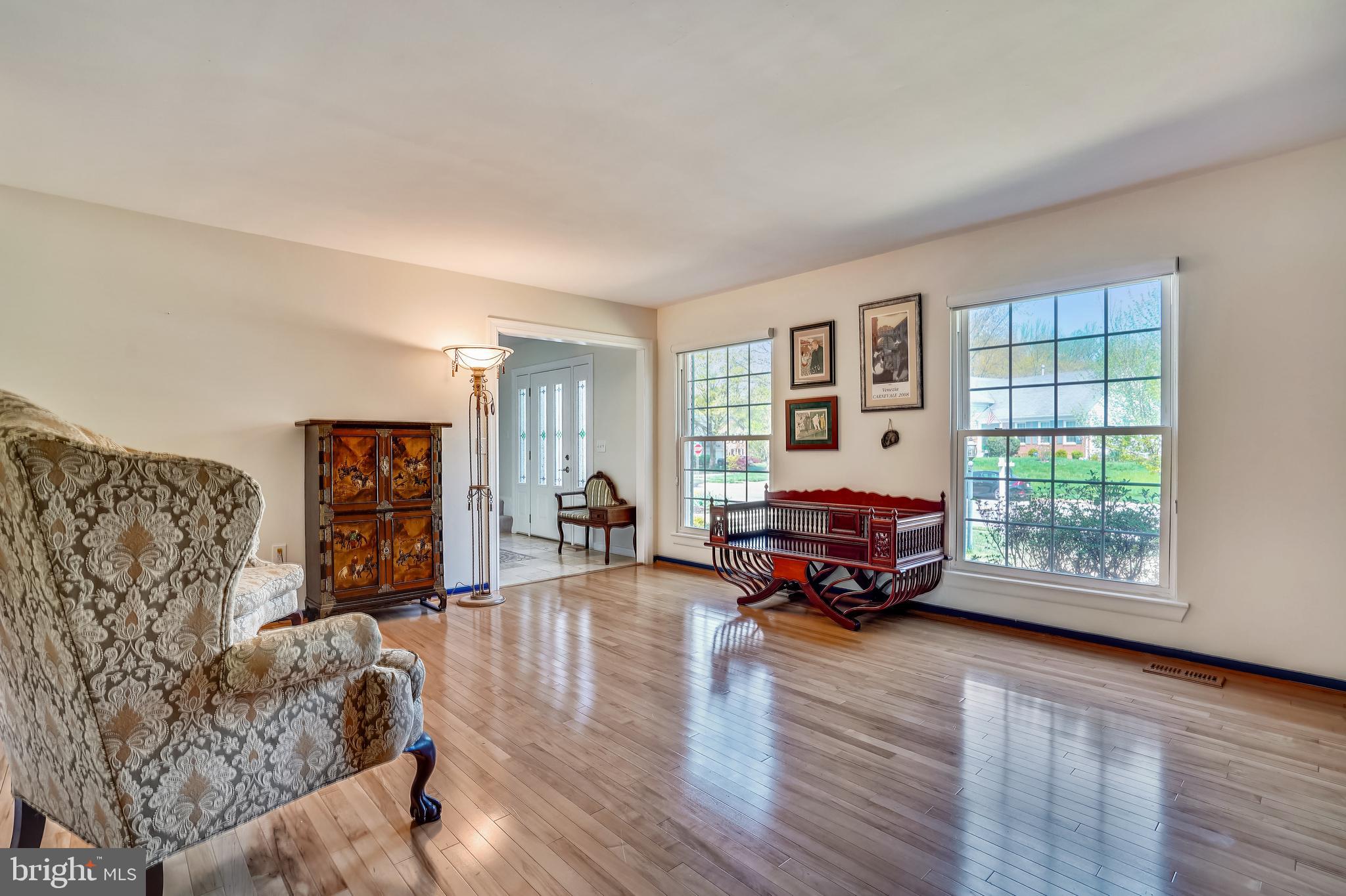 SIGNAL HILL - Residential