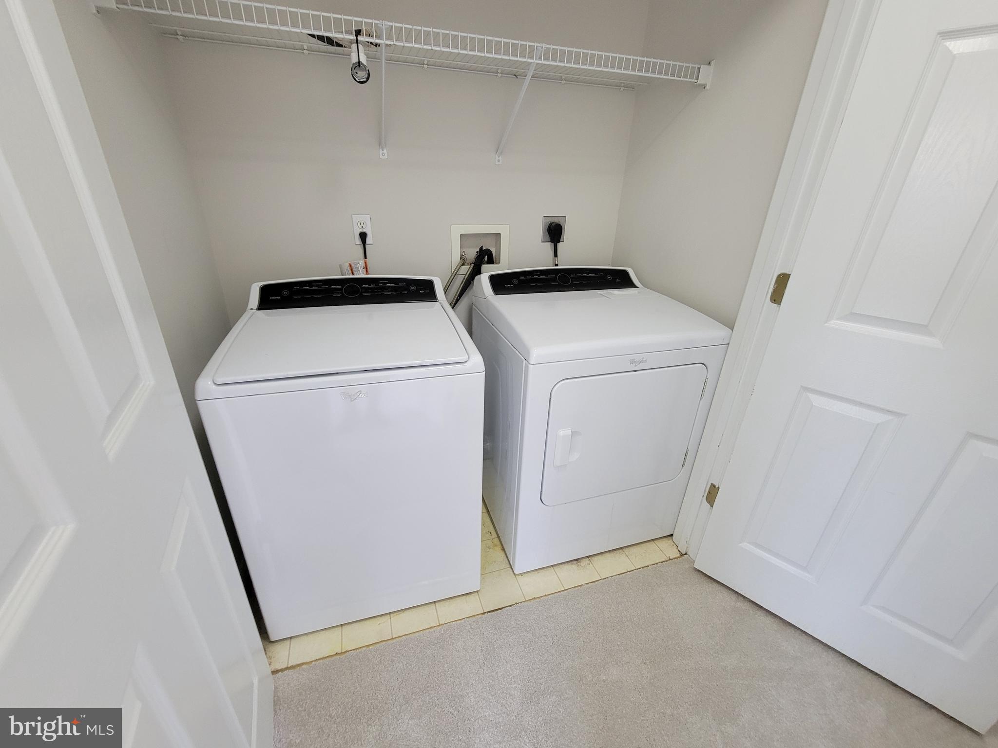 ISLAND CREEK - Residential