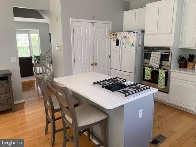 ISLAND CREEK - Residential