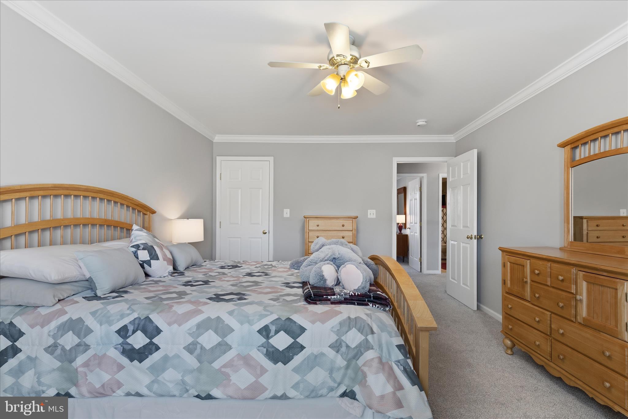 OAK VALLEY - Residential