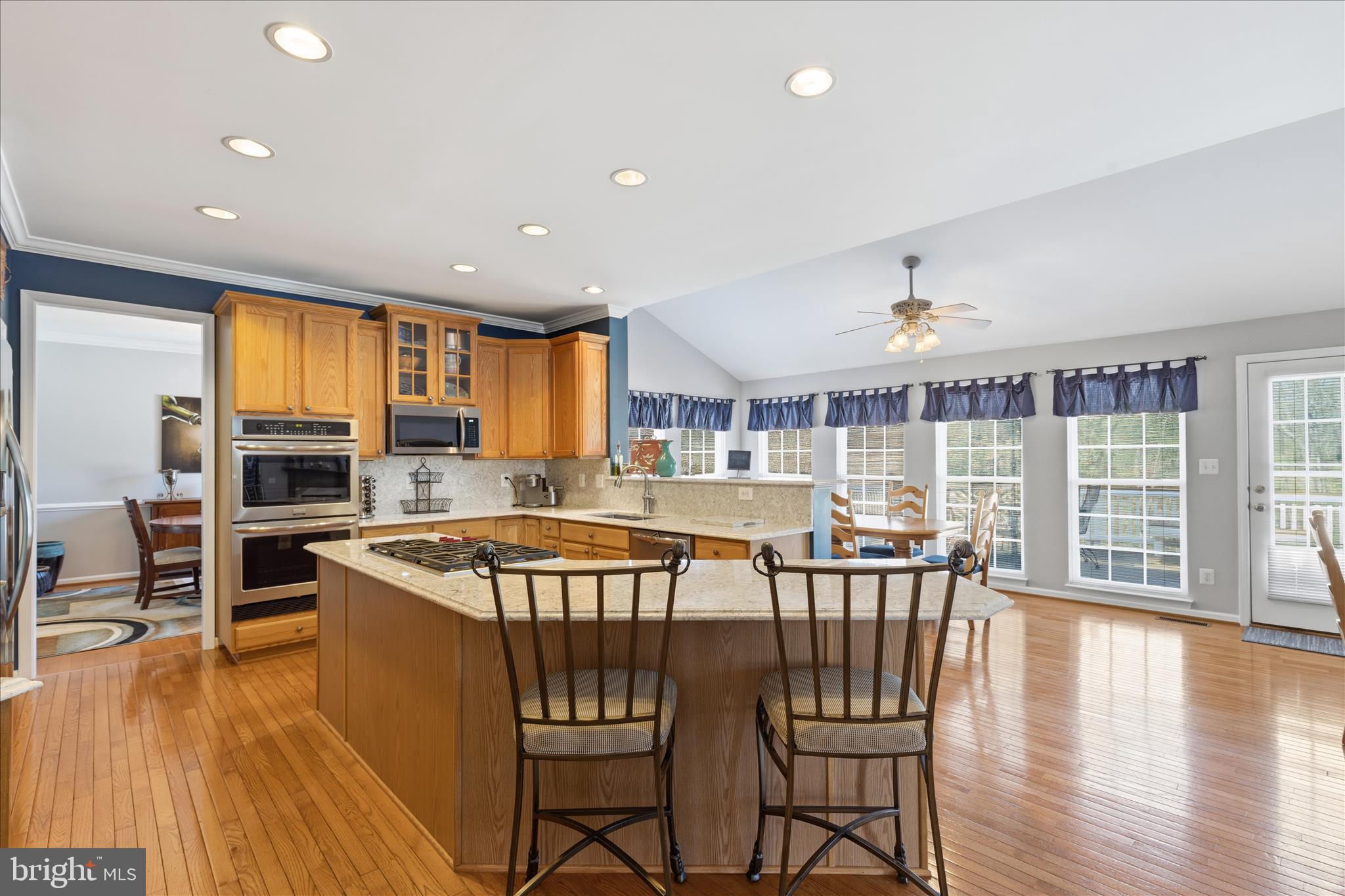 OAK VALLEY - Residential