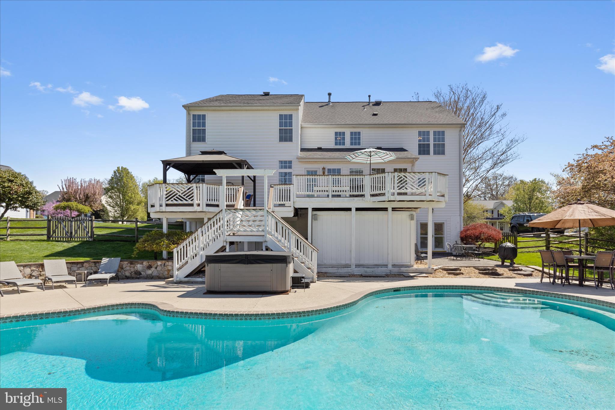 OAK VALLEY - Residential