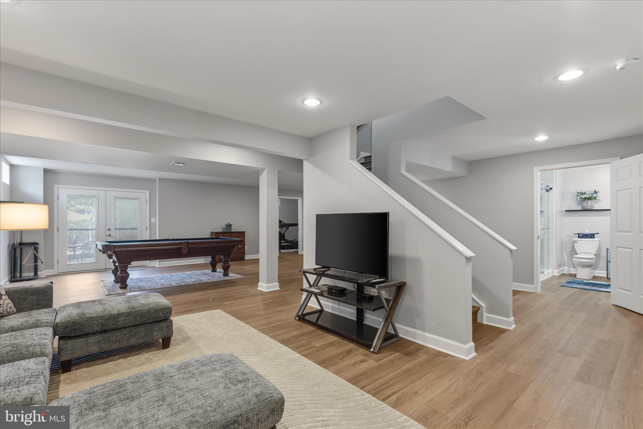 OAK VALLEY - Residential