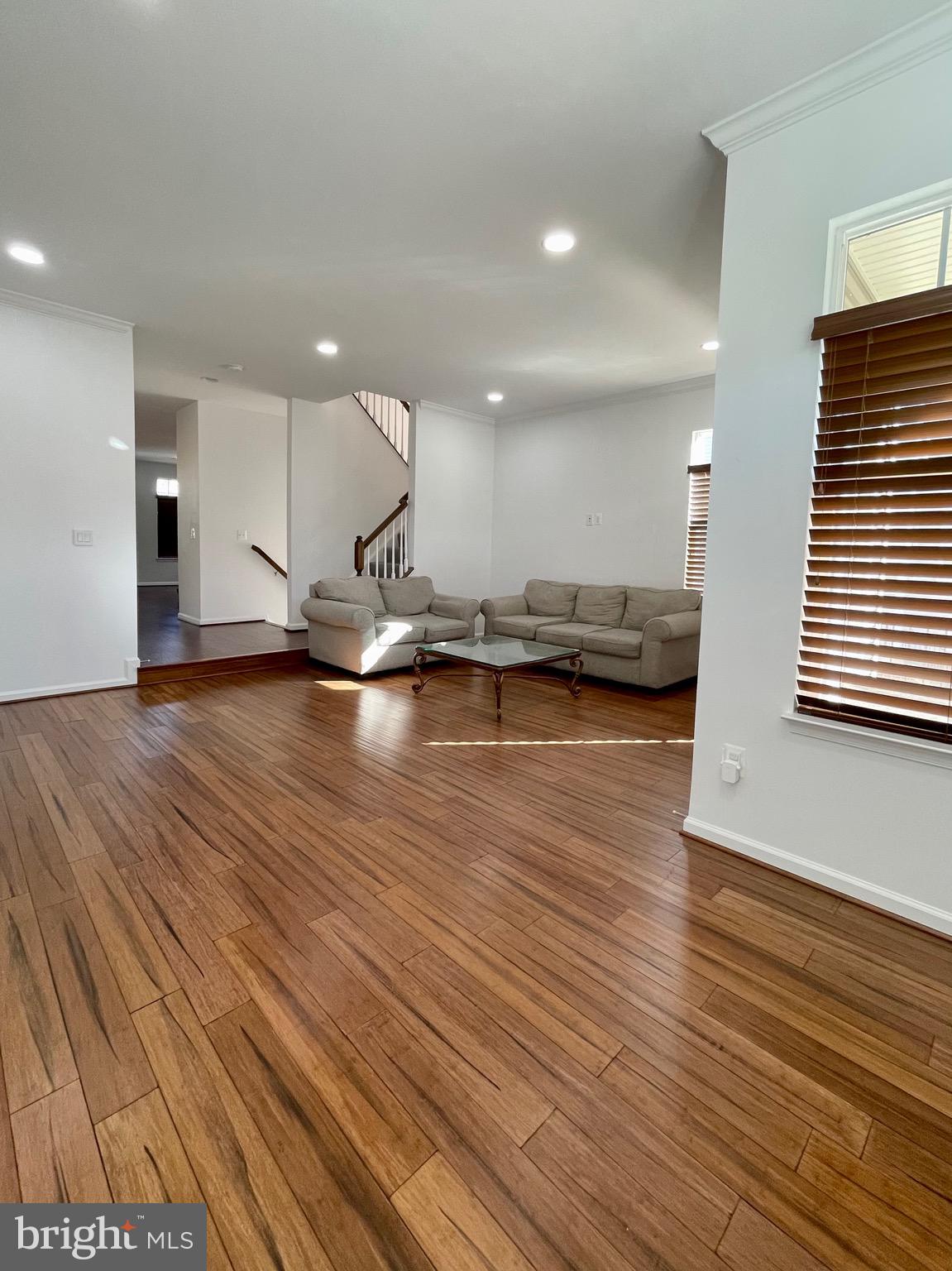 WOODSTREAM - Residential Lease