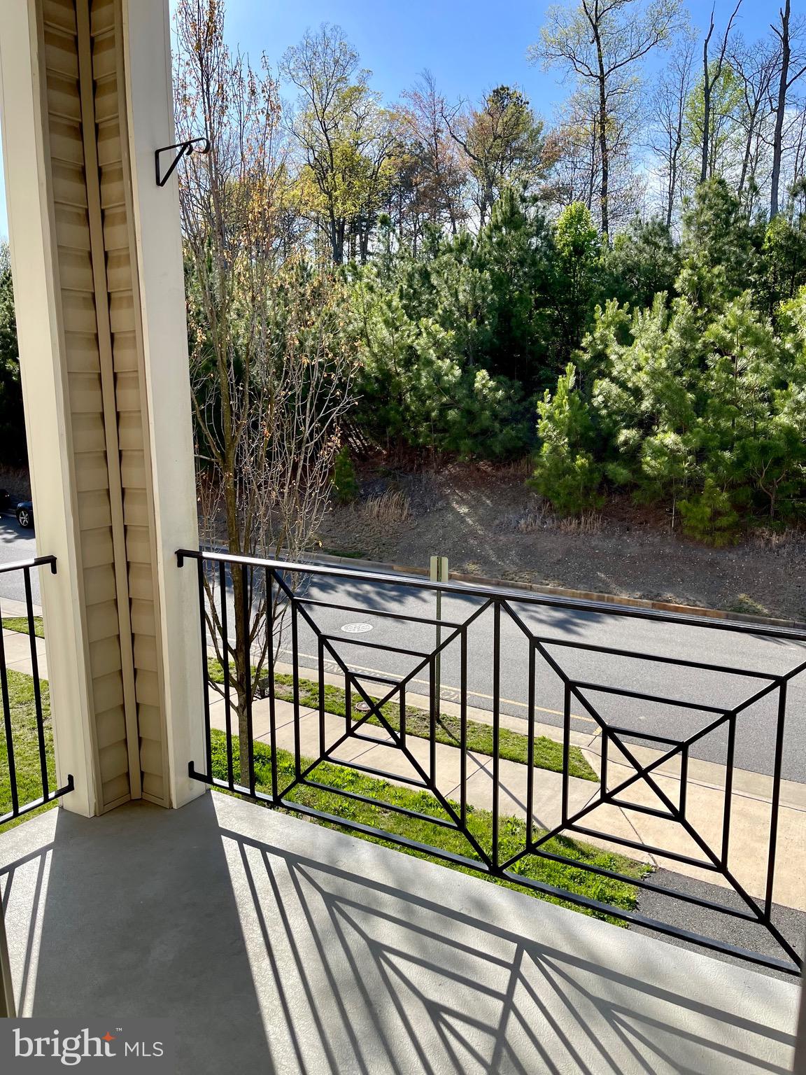 WOODSTREAM - Residential Lease