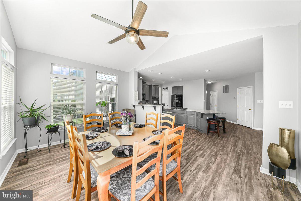 917 BENALLI DRIVE