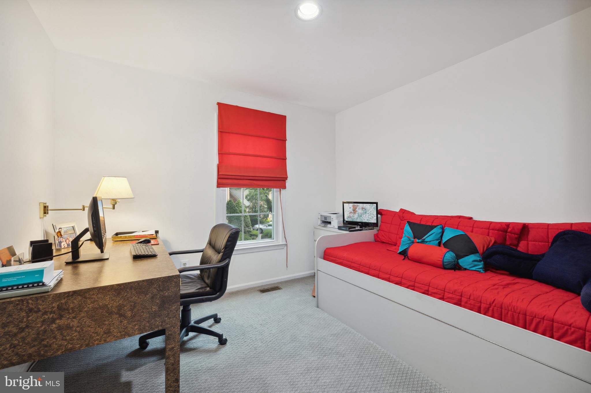 ORCHARD RIDGE - Residential