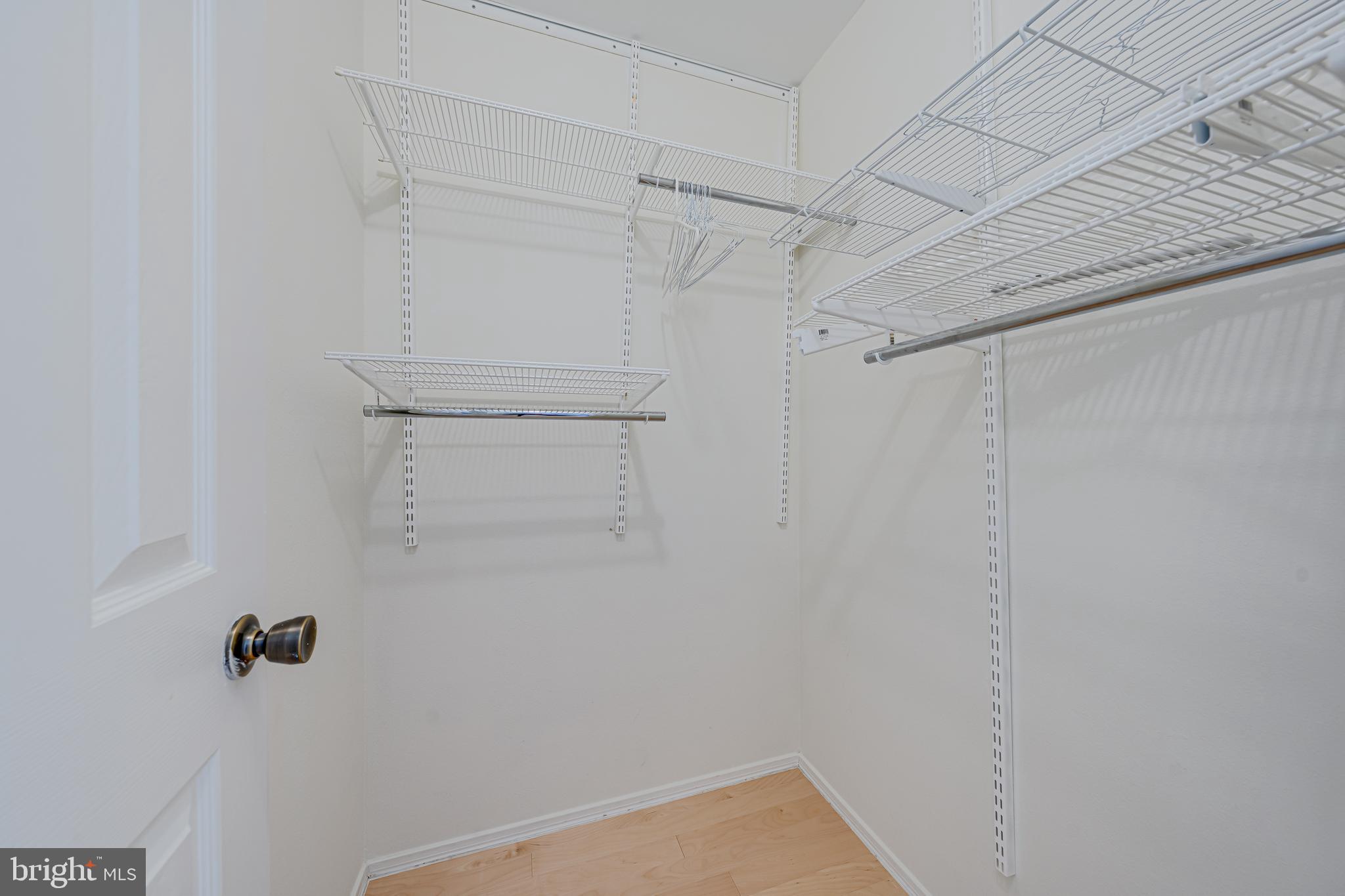 POINTE AT PARK CENTER - Residential