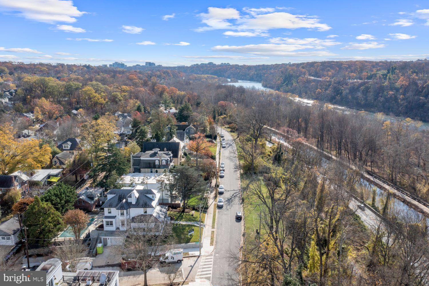 PALISADES - Residential